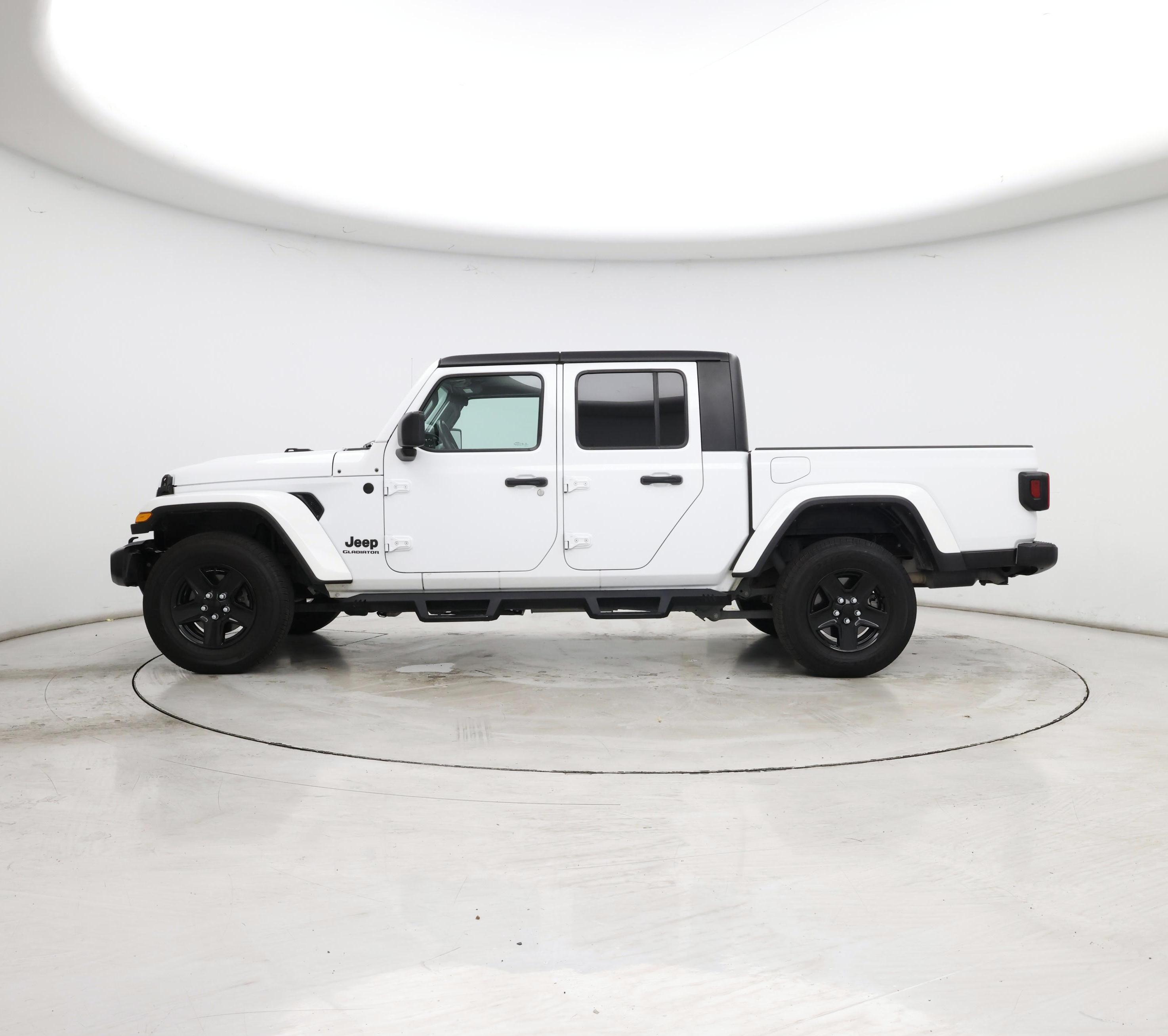 Thumbnail: 2021 Jeep Gladiator - 3