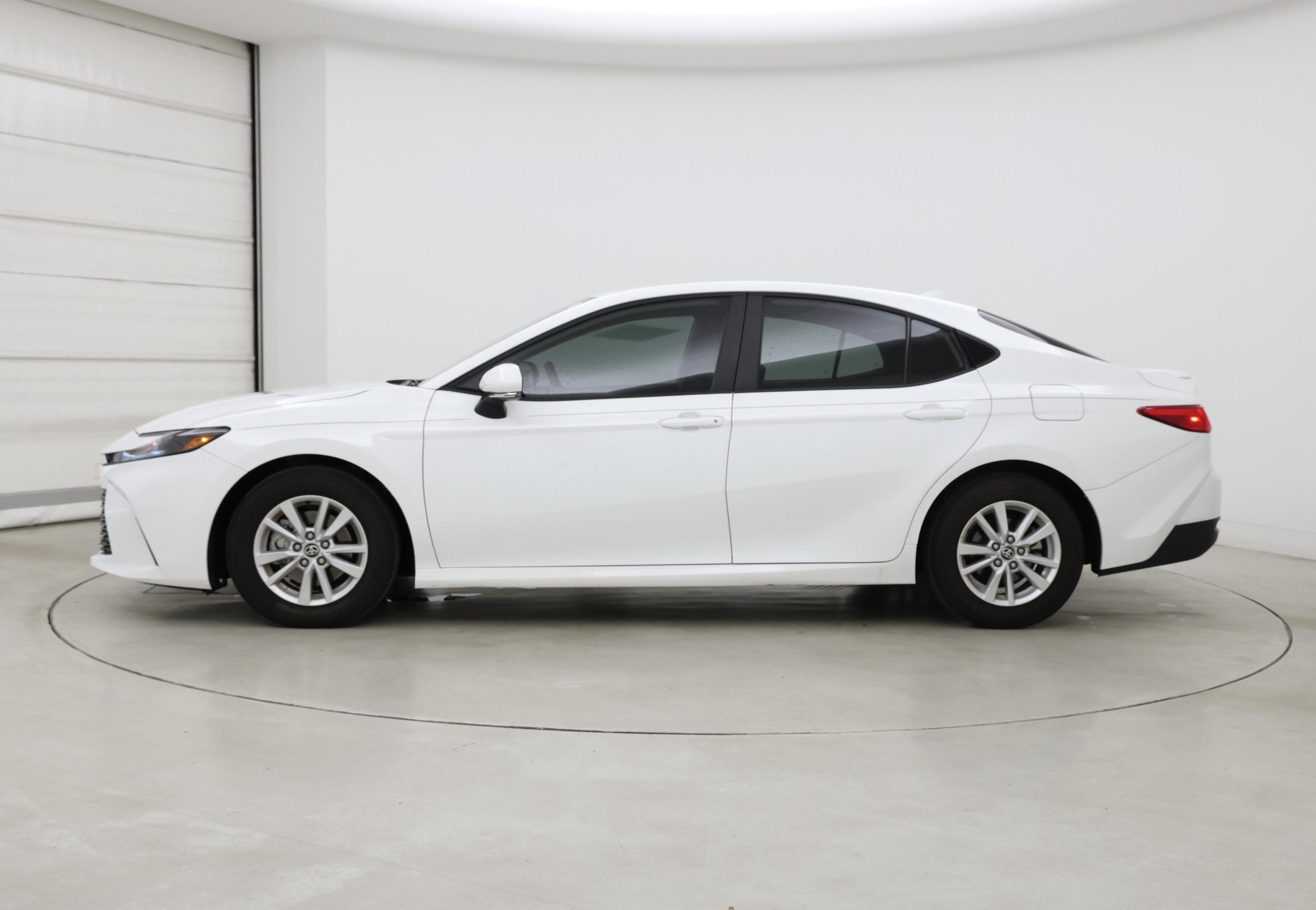 Thumbnail: 2025 Toyota Camry - 3
