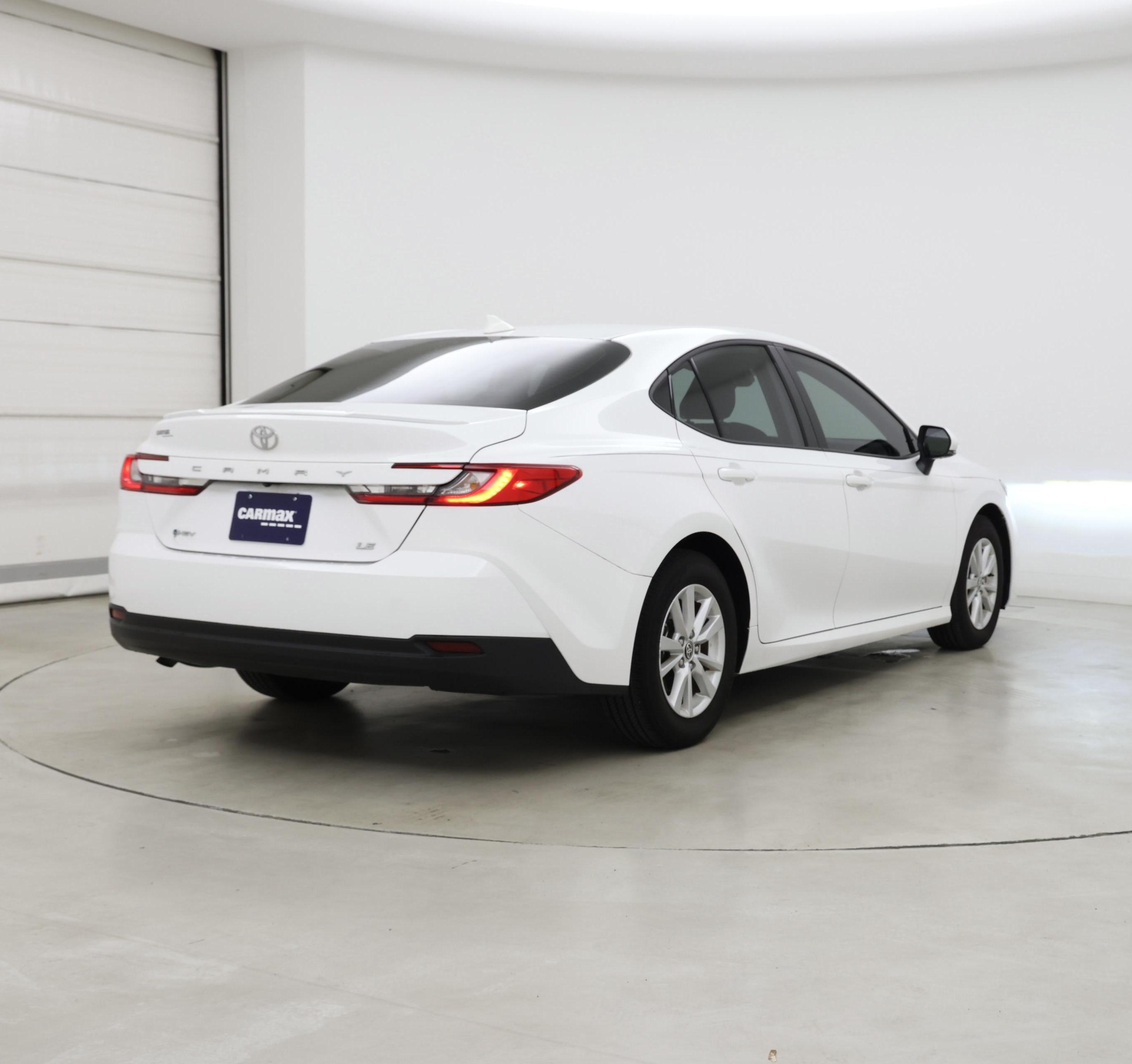 Thumbnail: 2025 Toyota Camry - 8