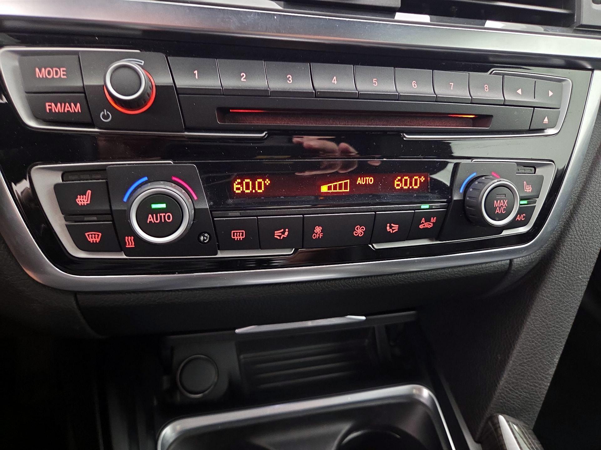 Thumbnail: 2015 BMW 4 Series - 16