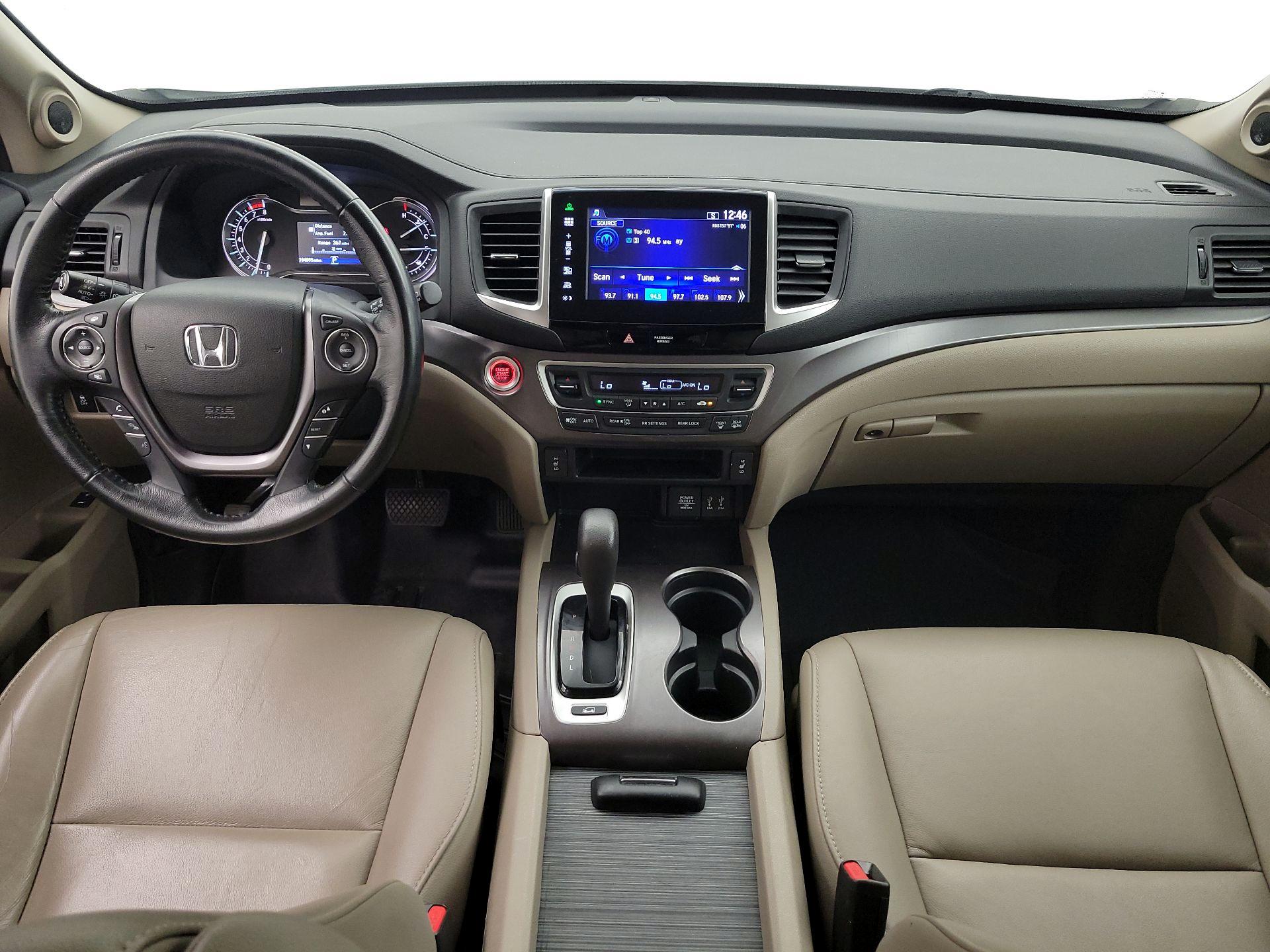 Thumbnail: 2016 Honda Pilot - 9