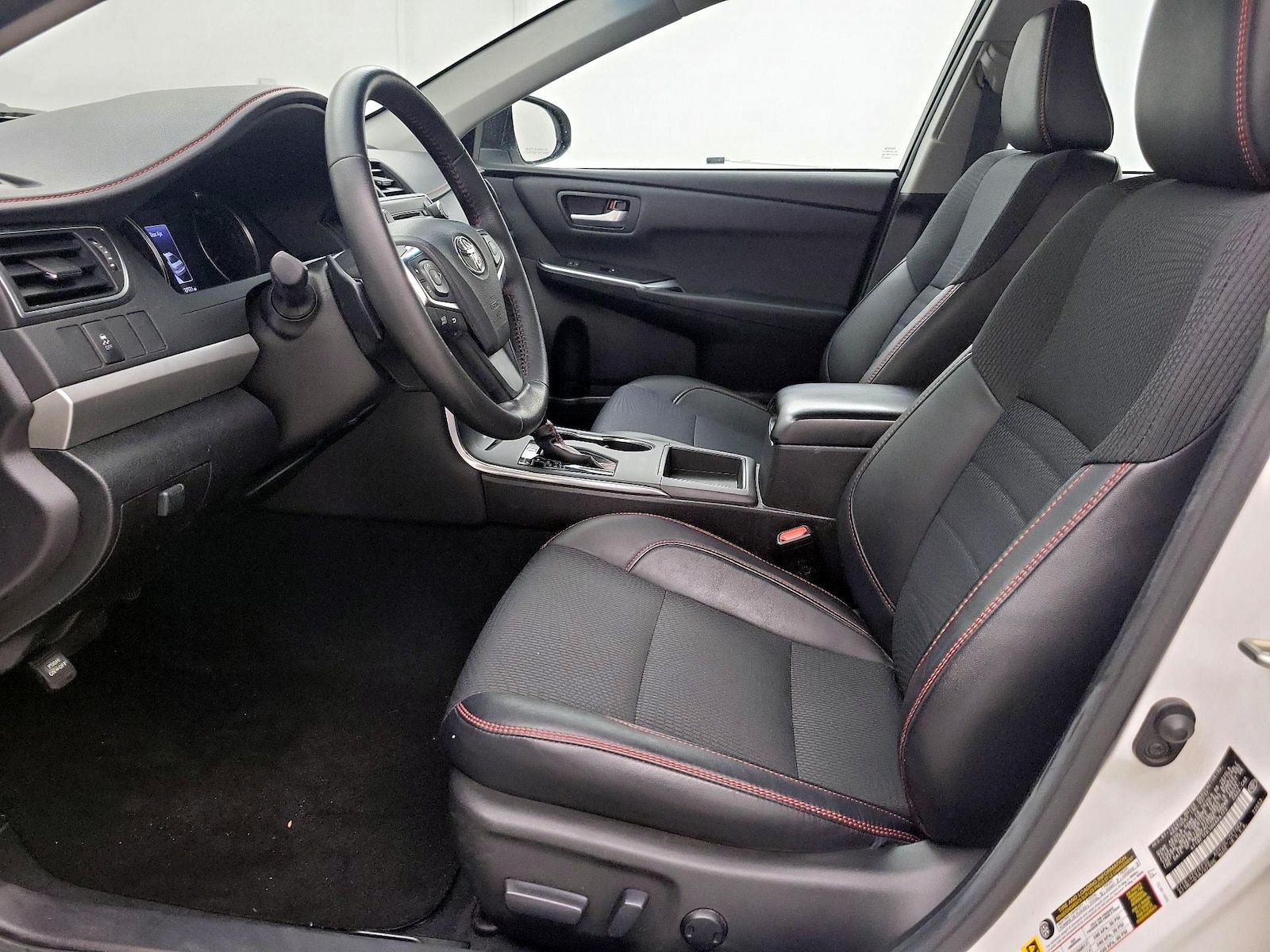 Power Seat(s) & Side Airbags