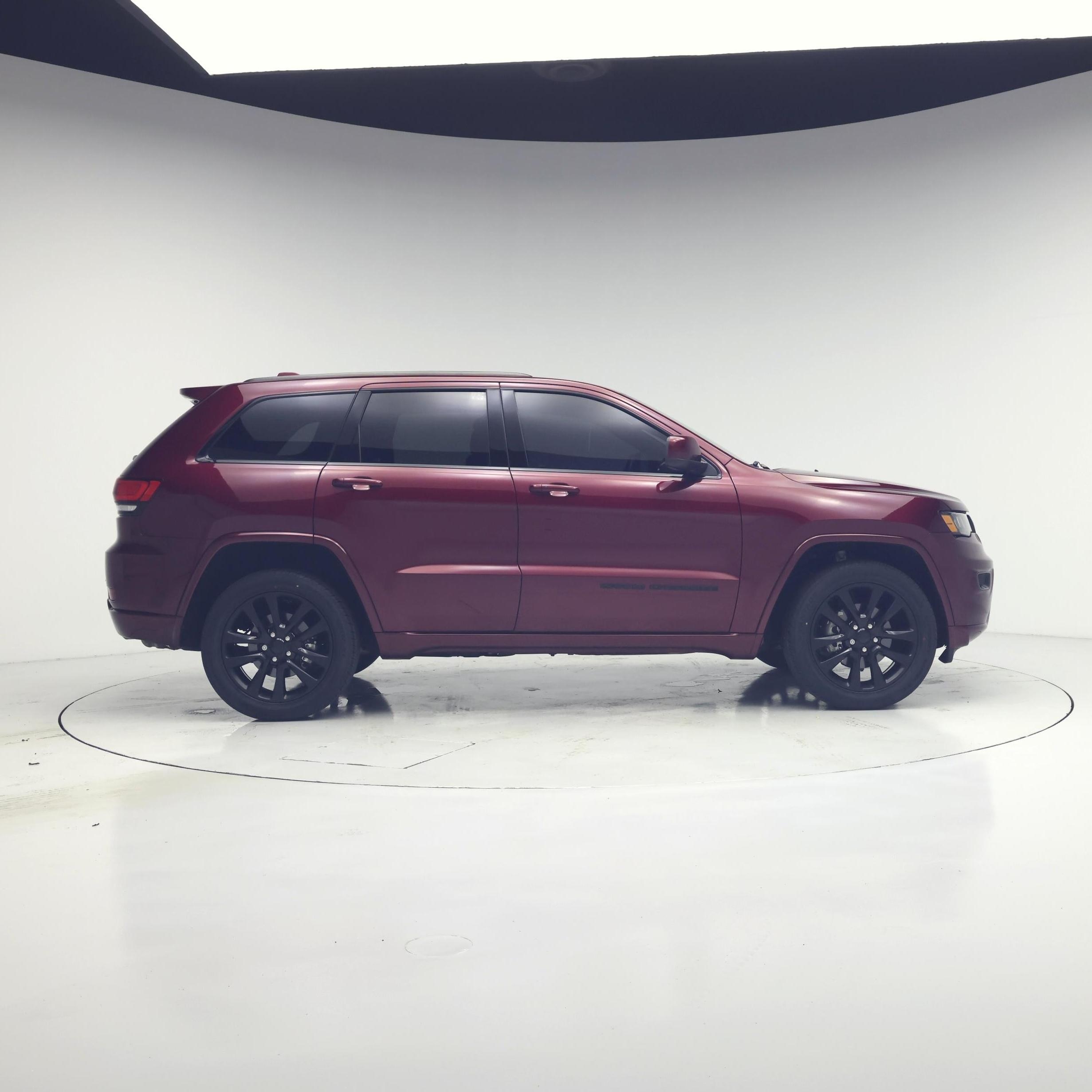 Thumbnail: 2019 Jeep Grand Cherokee - 7