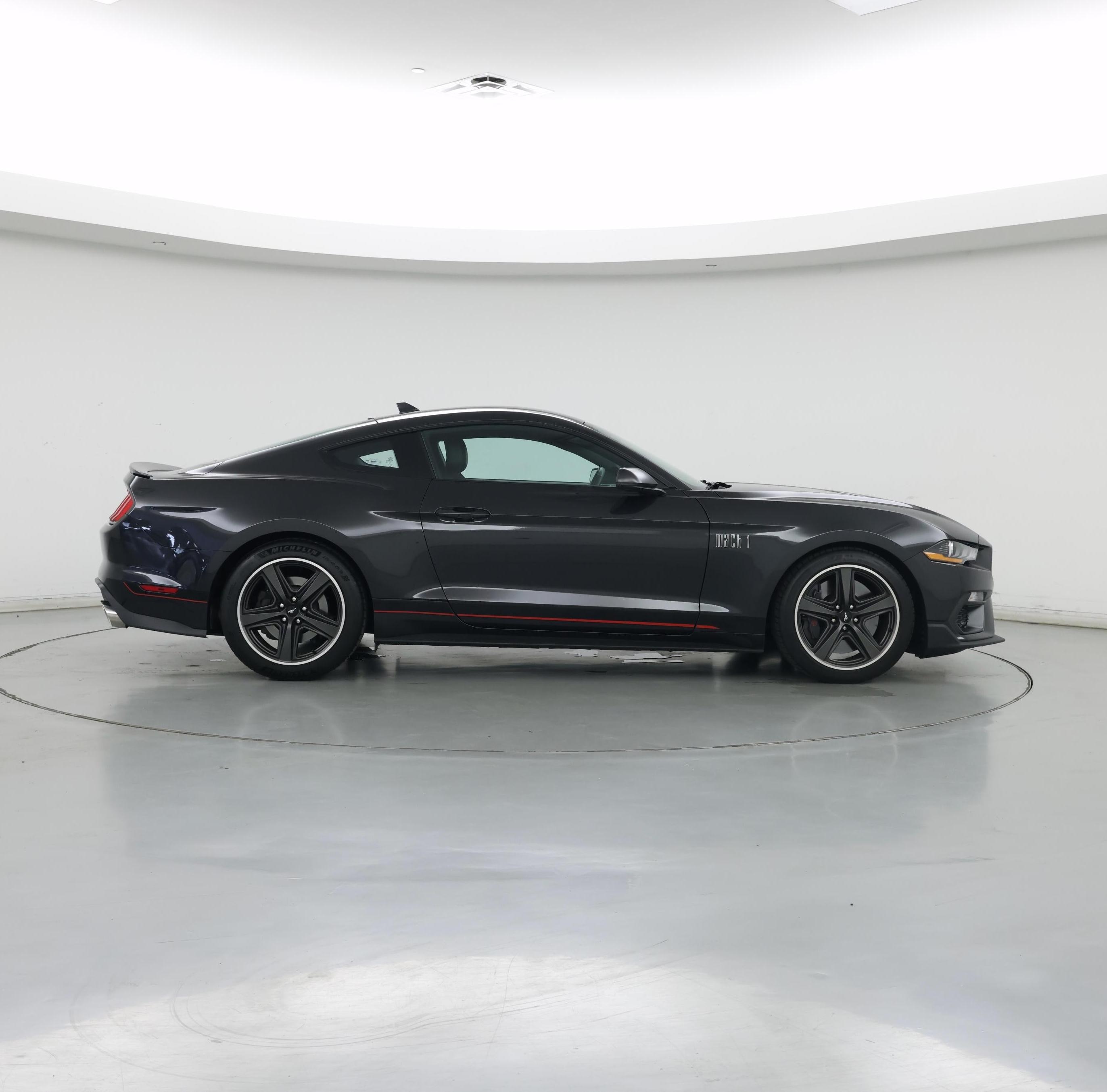 Thumbnail: 2022 Ford Mustang - 7