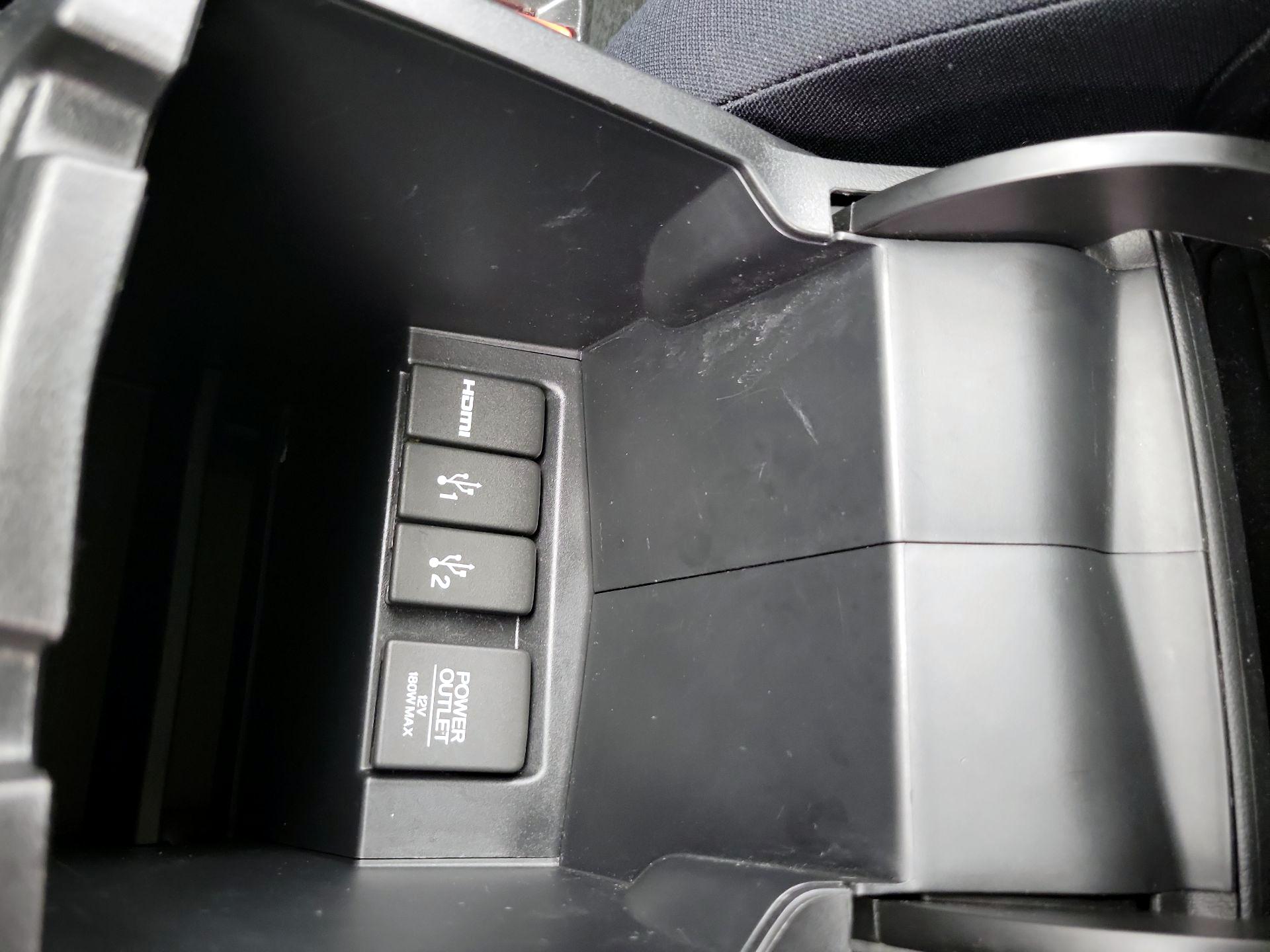 Thumbnail: 2016 Honda CR-V - 18