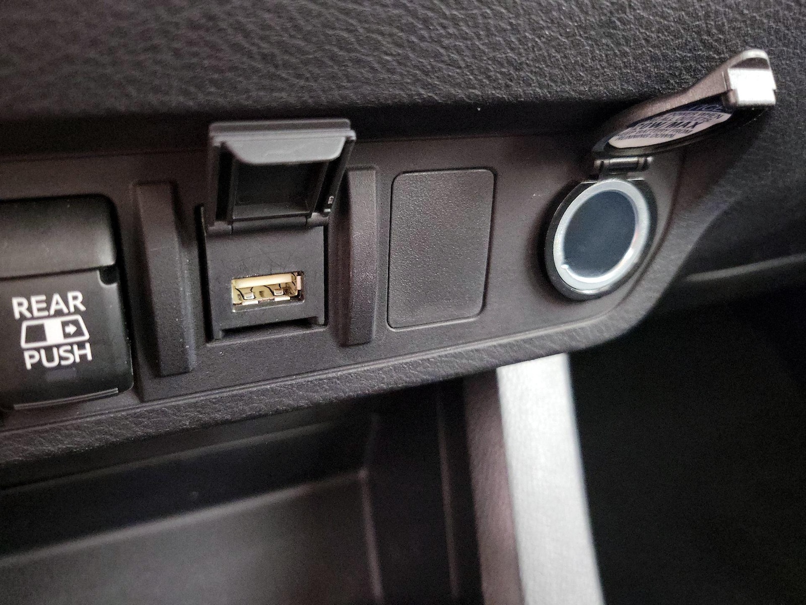 2020 Toyota Tacoma SR5 - Photo 19