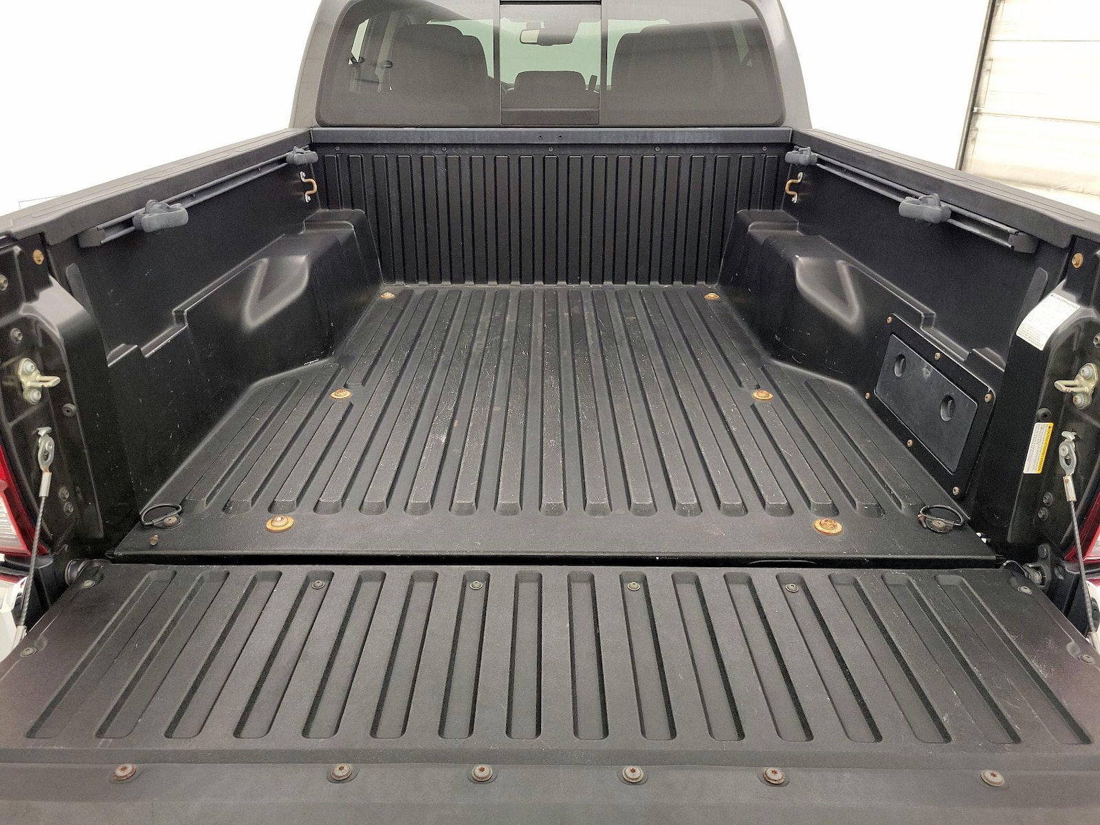 2020 Toyota Tacoma SR5 - Photo 21