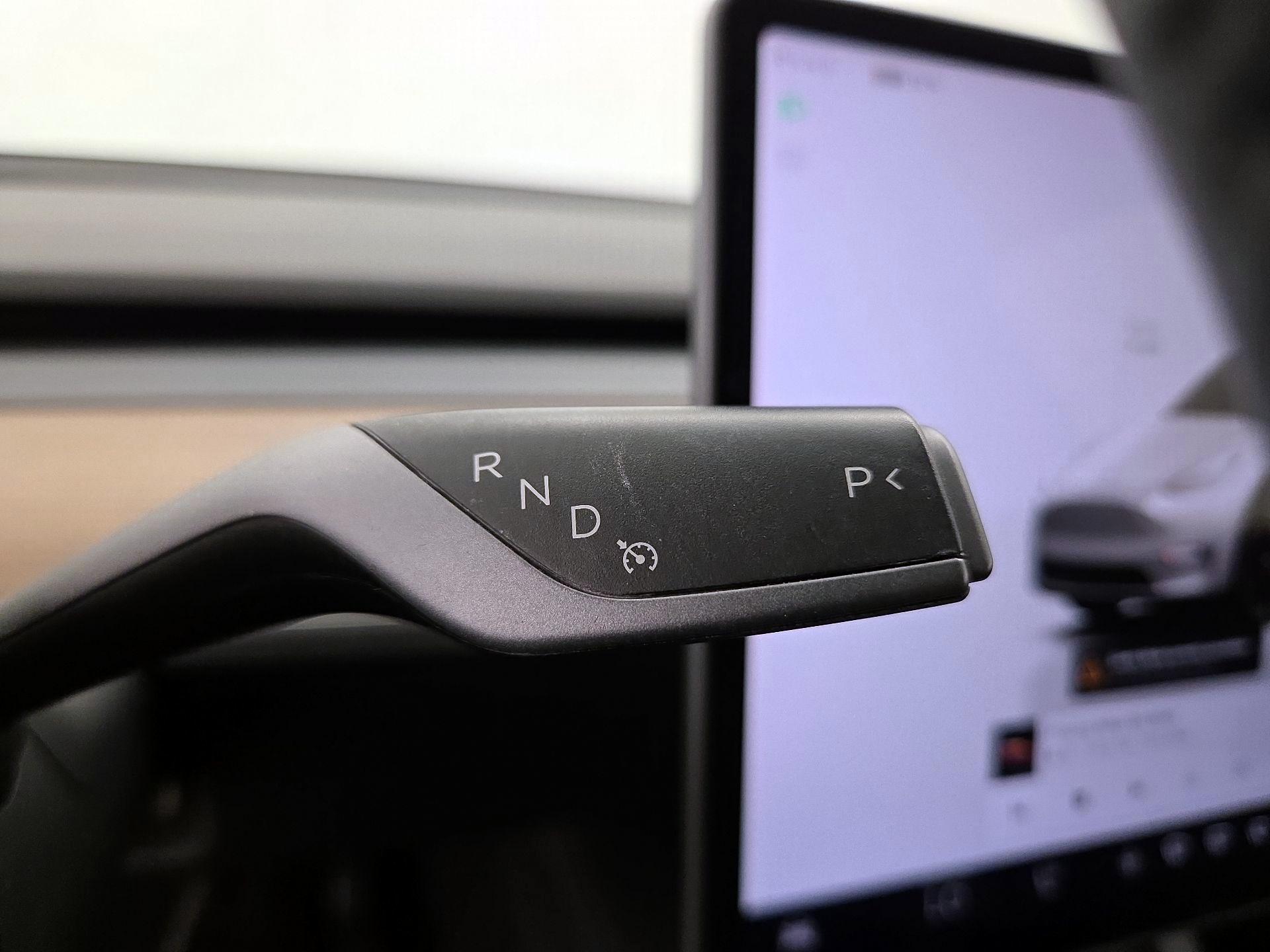 Thumbnail: 2023 Tesla Model Y - 17