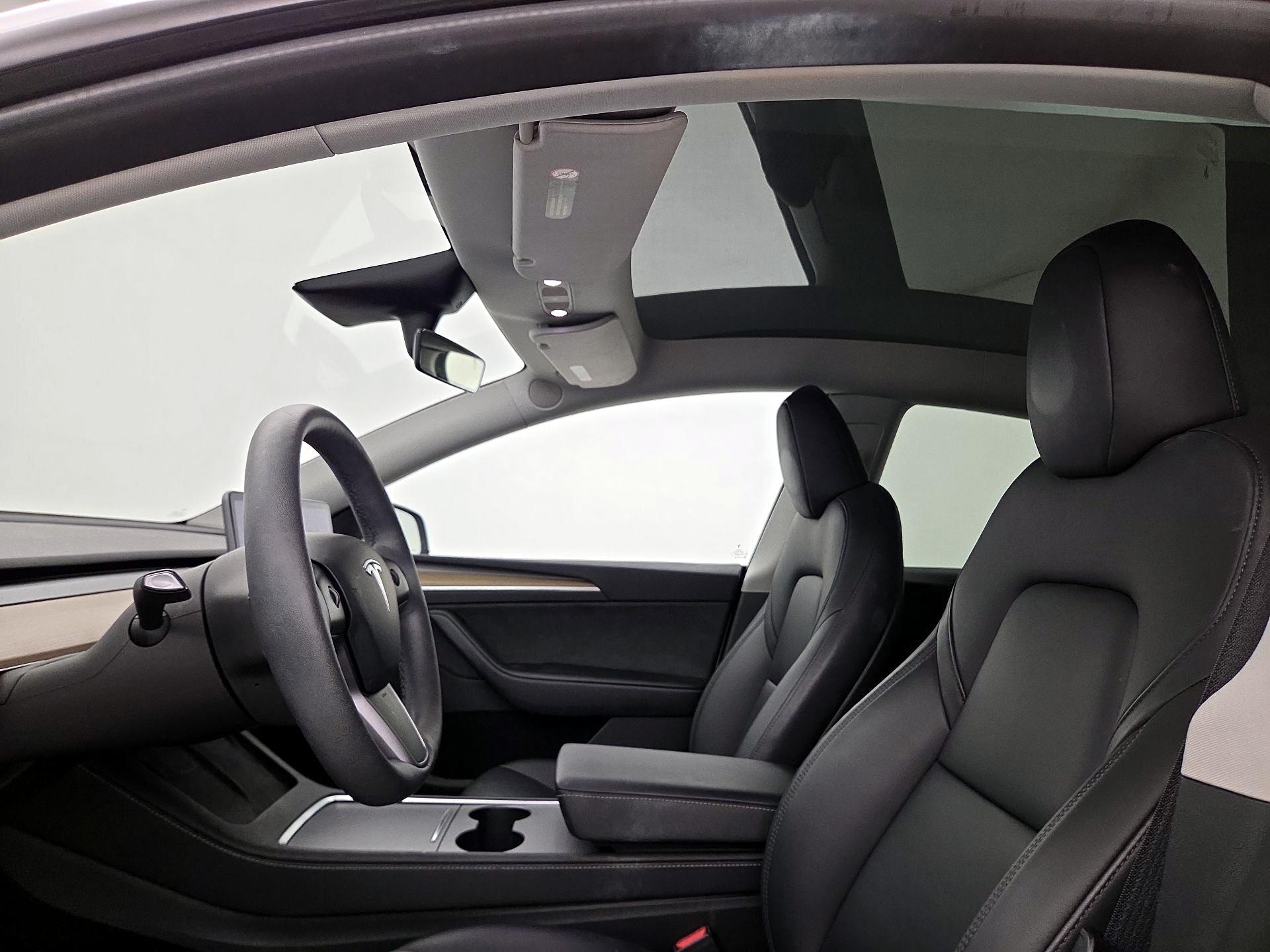 Thumbnail: 2023 Tesla Model Y - 19