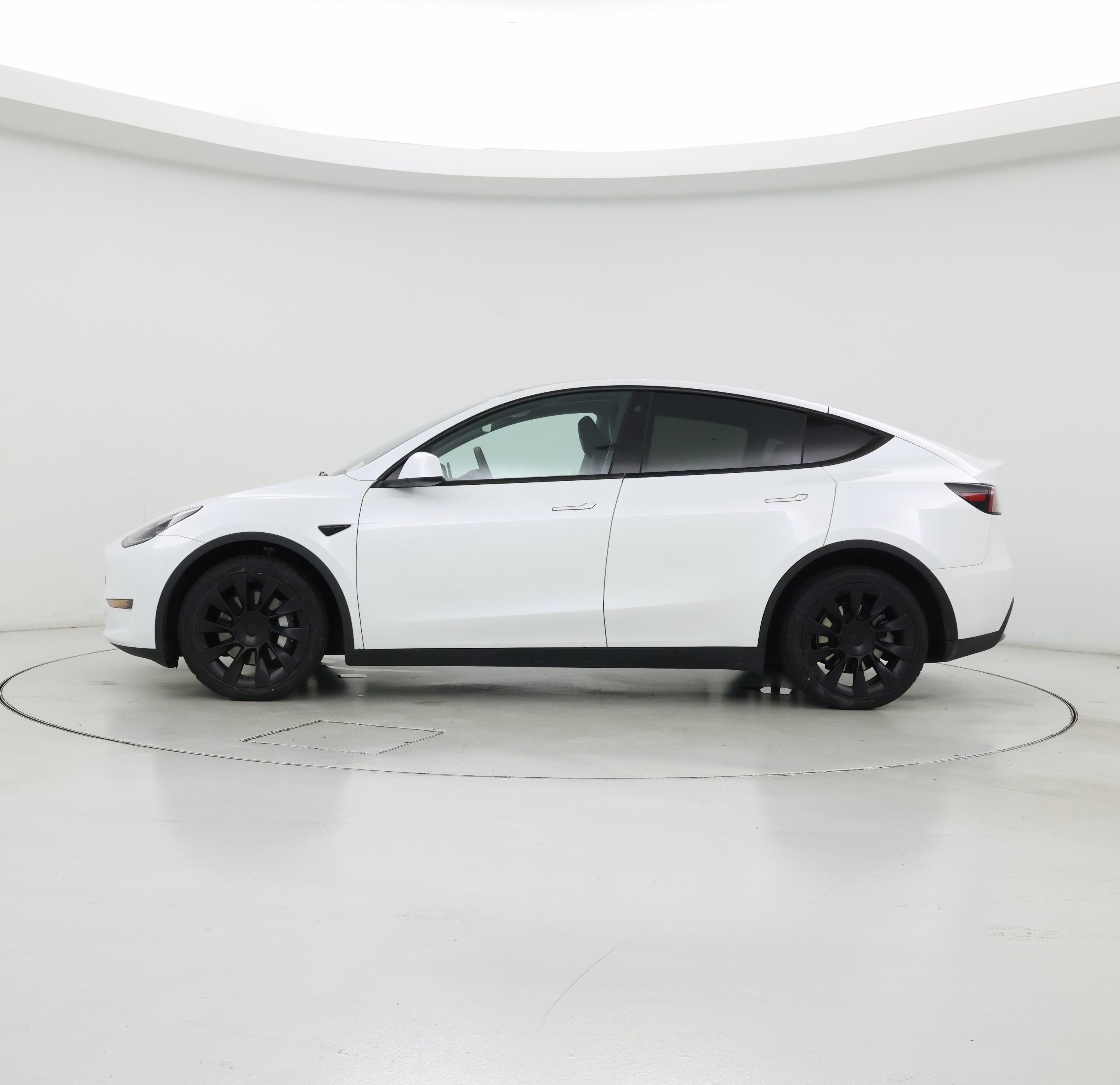 Thumbnail: 2023 Tesla Model Y - 3