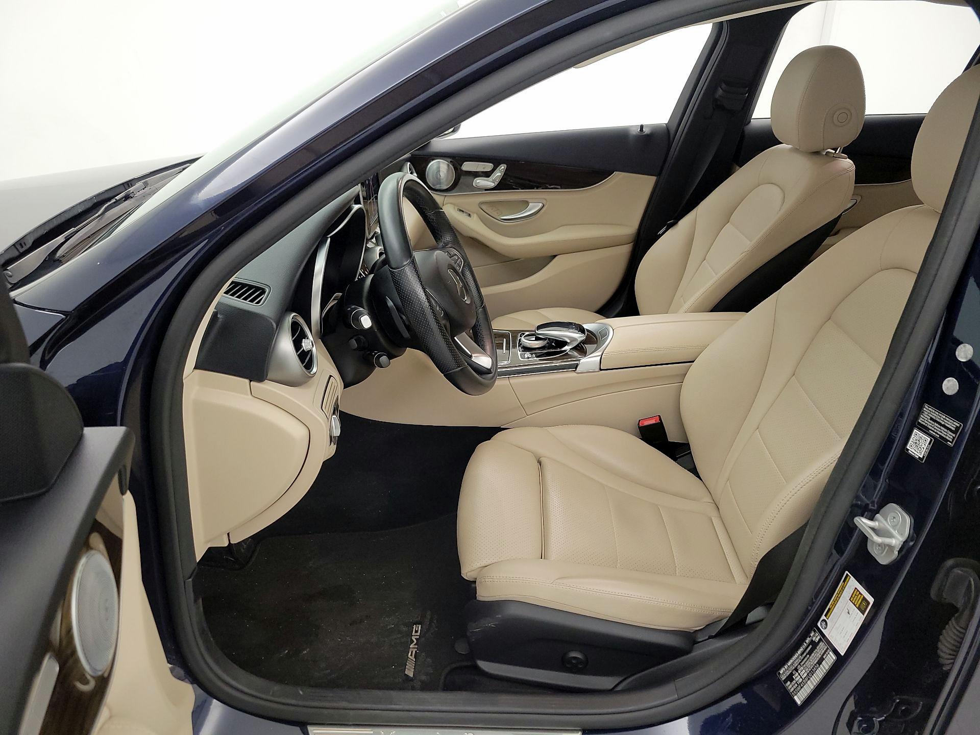 Thumbnail: 2015 Mercedes-Benz C-Class - 11