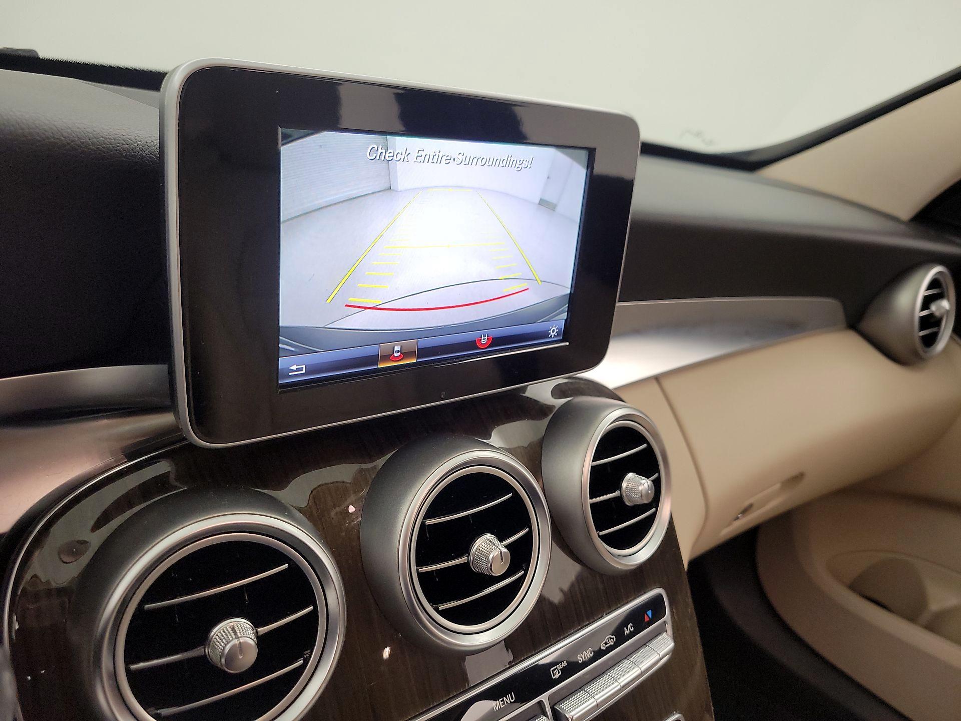 Thumbnail: 2015 Mercedes-Benz C-Class - 15