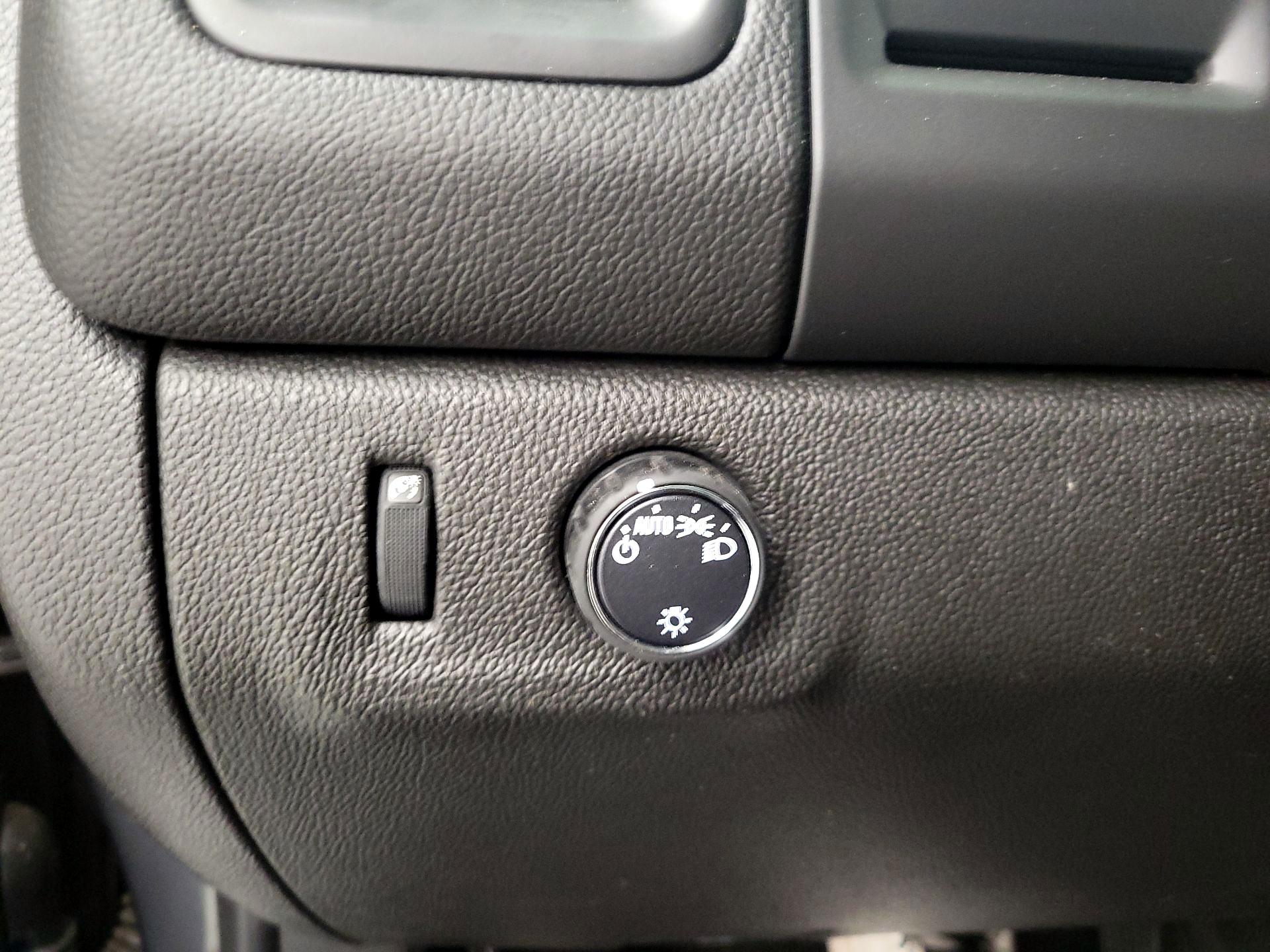 Thumbnail: 2016 Chevrolet Colorado - 13