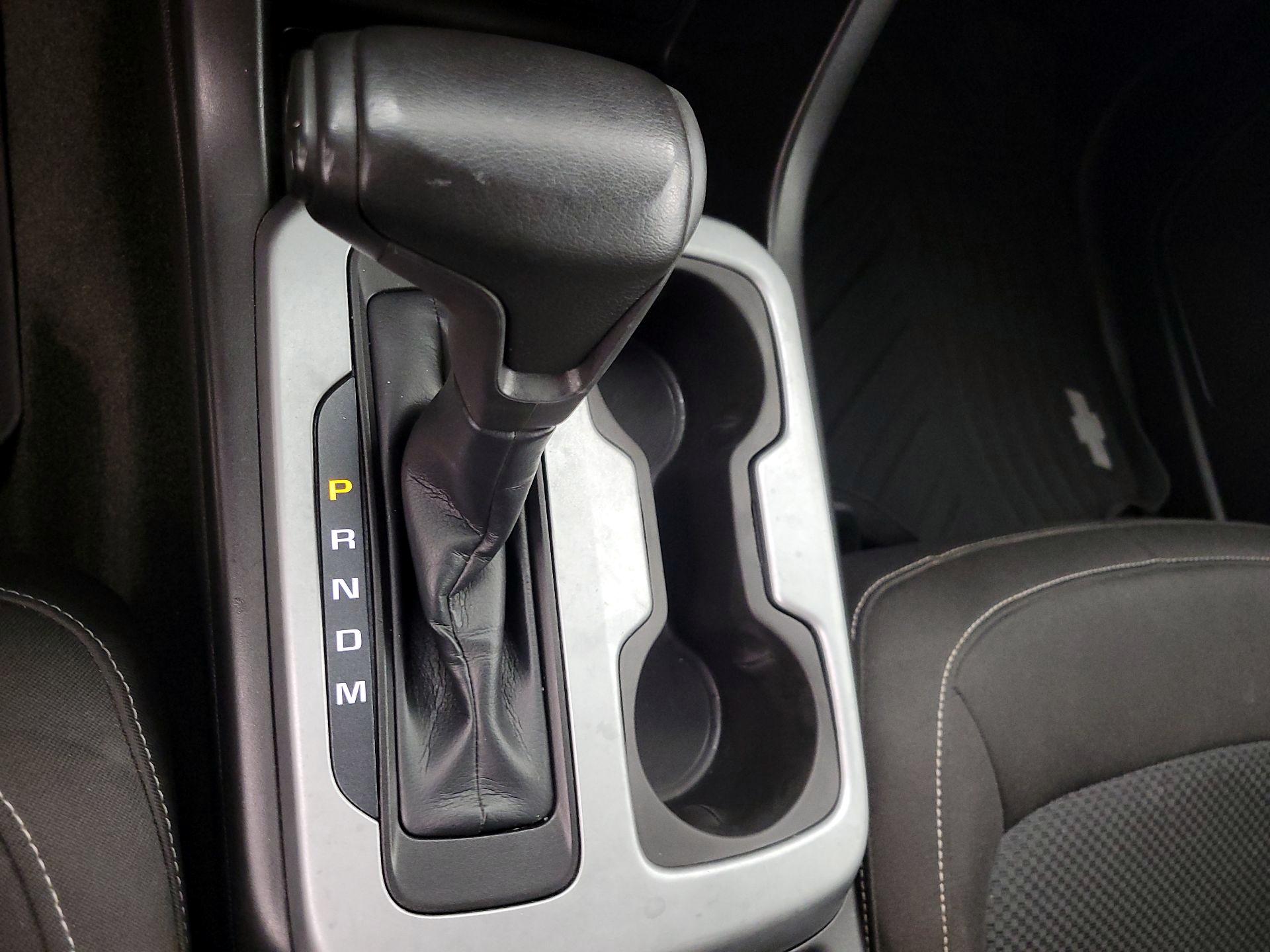 Thumbnail: 2016 Chevrolet Colorado - 17