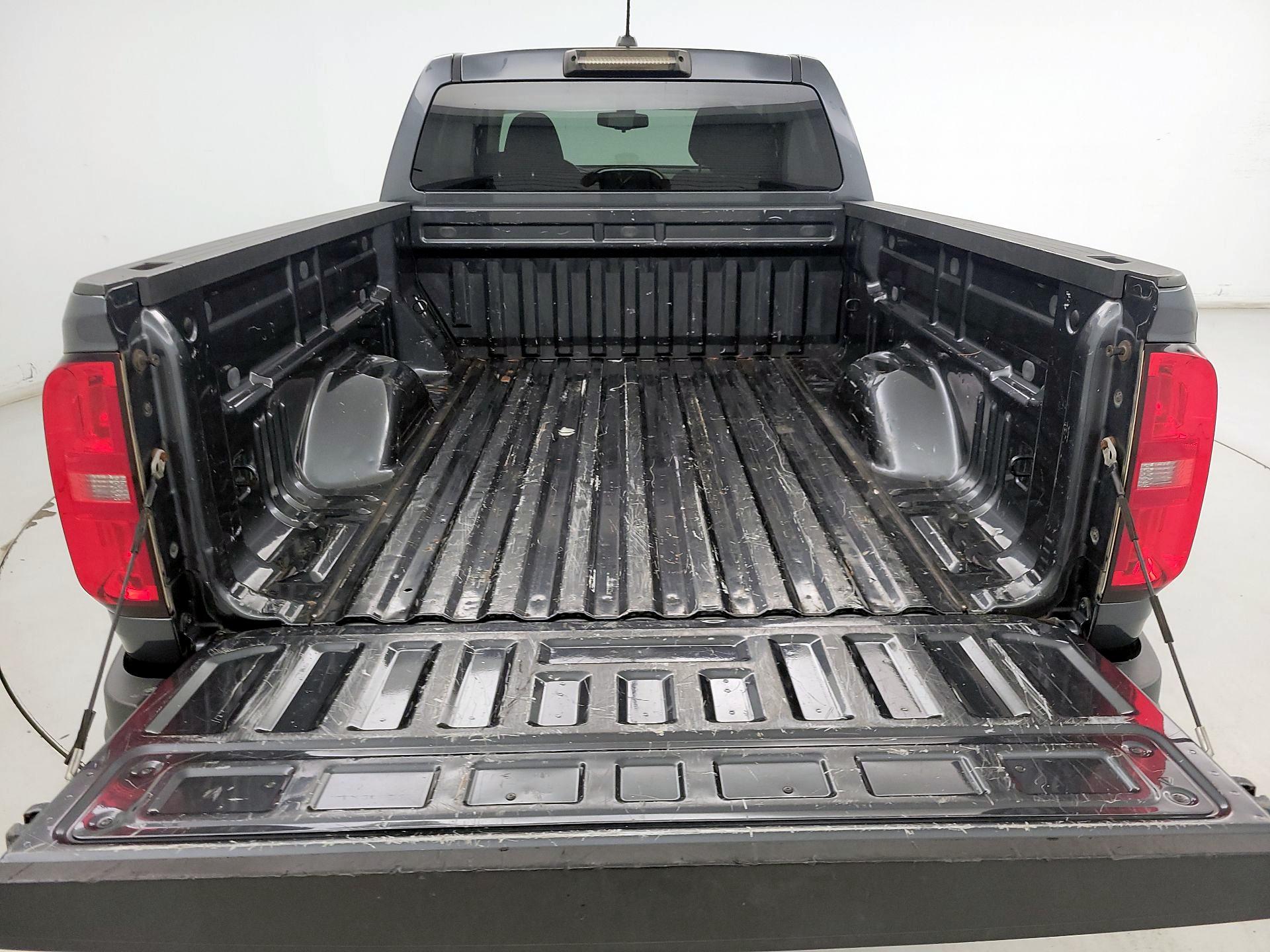 Thumbnail: 2016 Chevrolet Colorado - 20