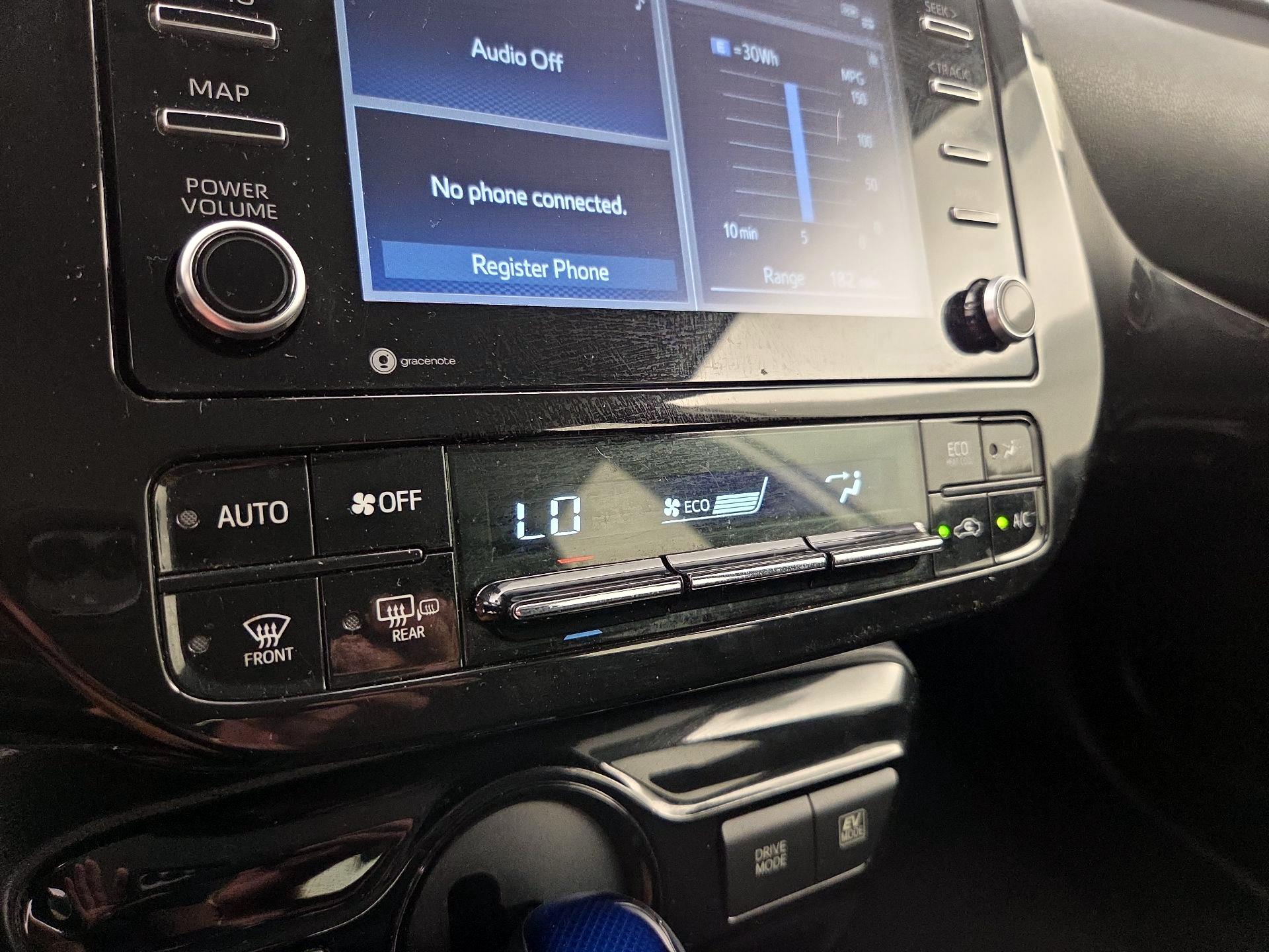 Thumbnail: 2021 Toyota Prius - 16