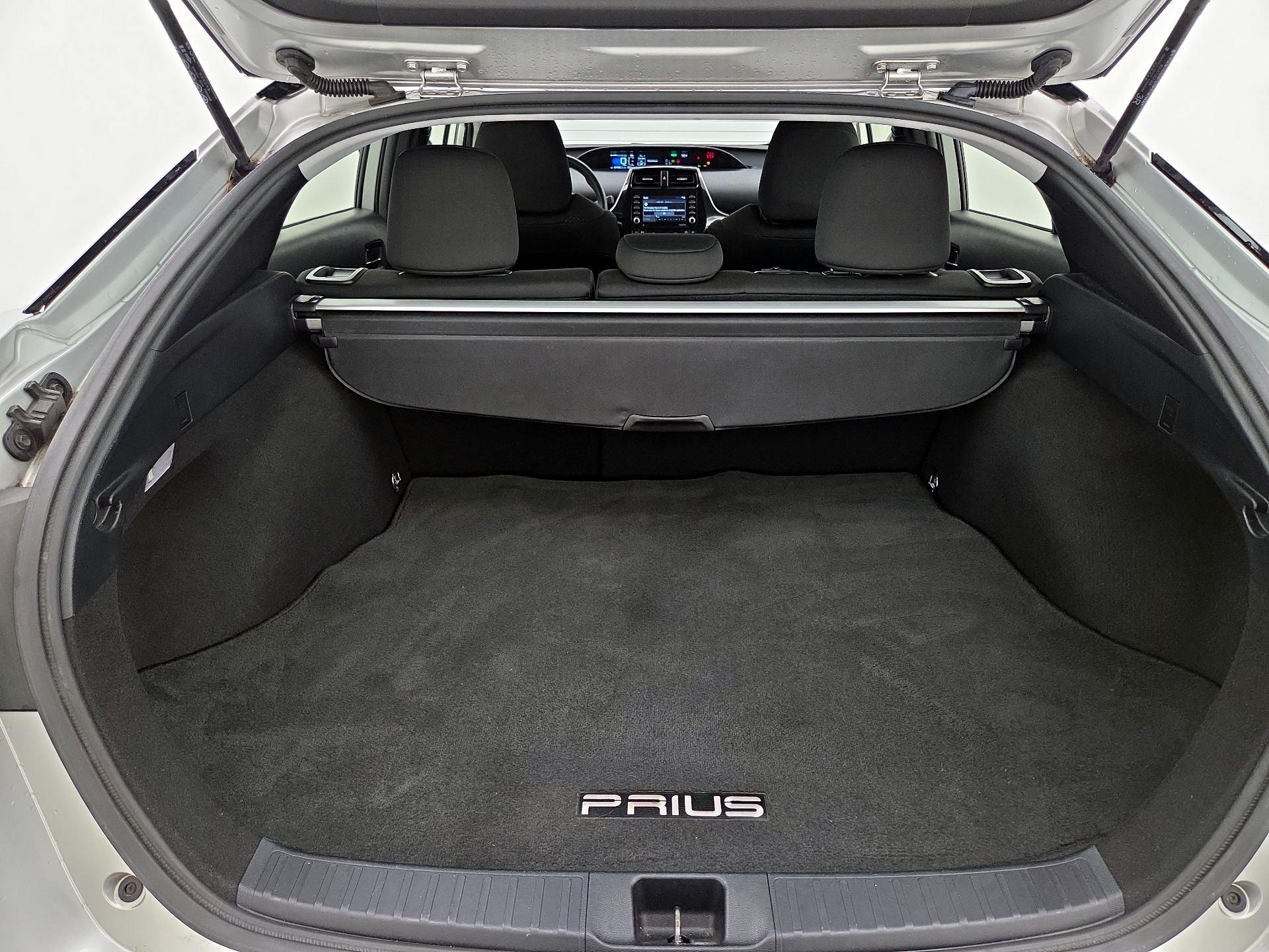 Thumbnail: 2021 Toyota Prius - 20