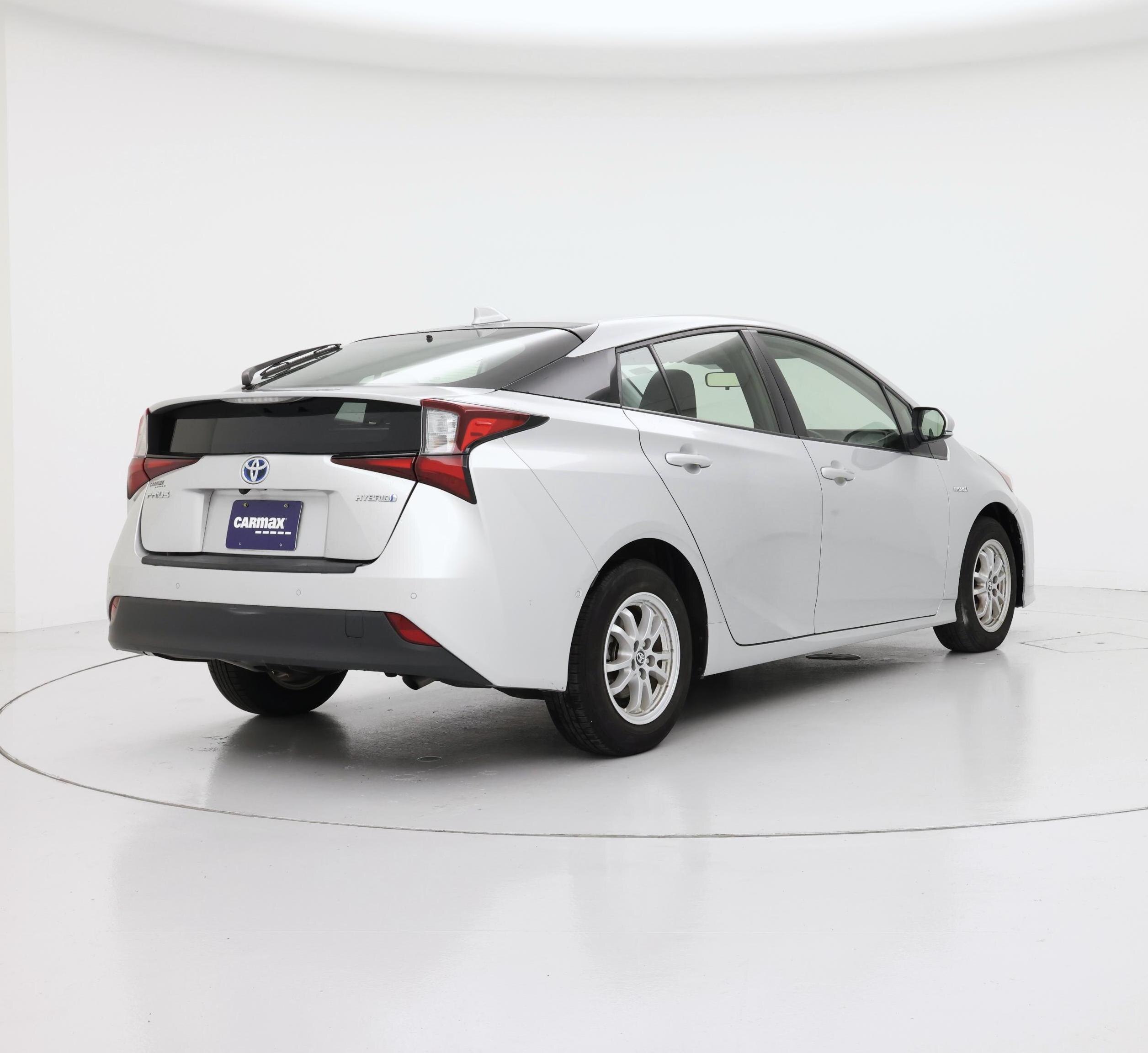 Thumbnail: 2021 Toyota Prius - 8