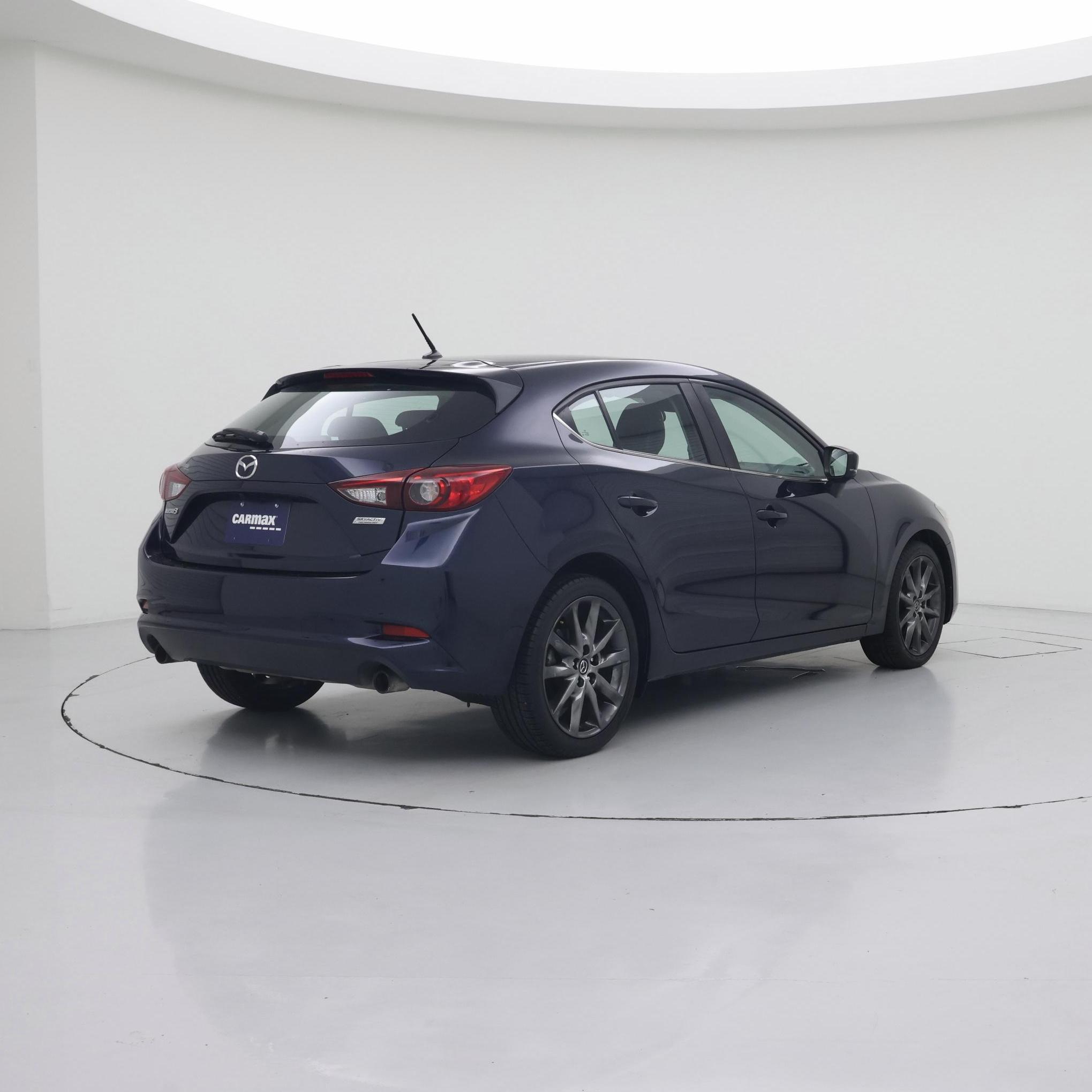 Thumbnail: 2018 Mazda Mazda3 - 8