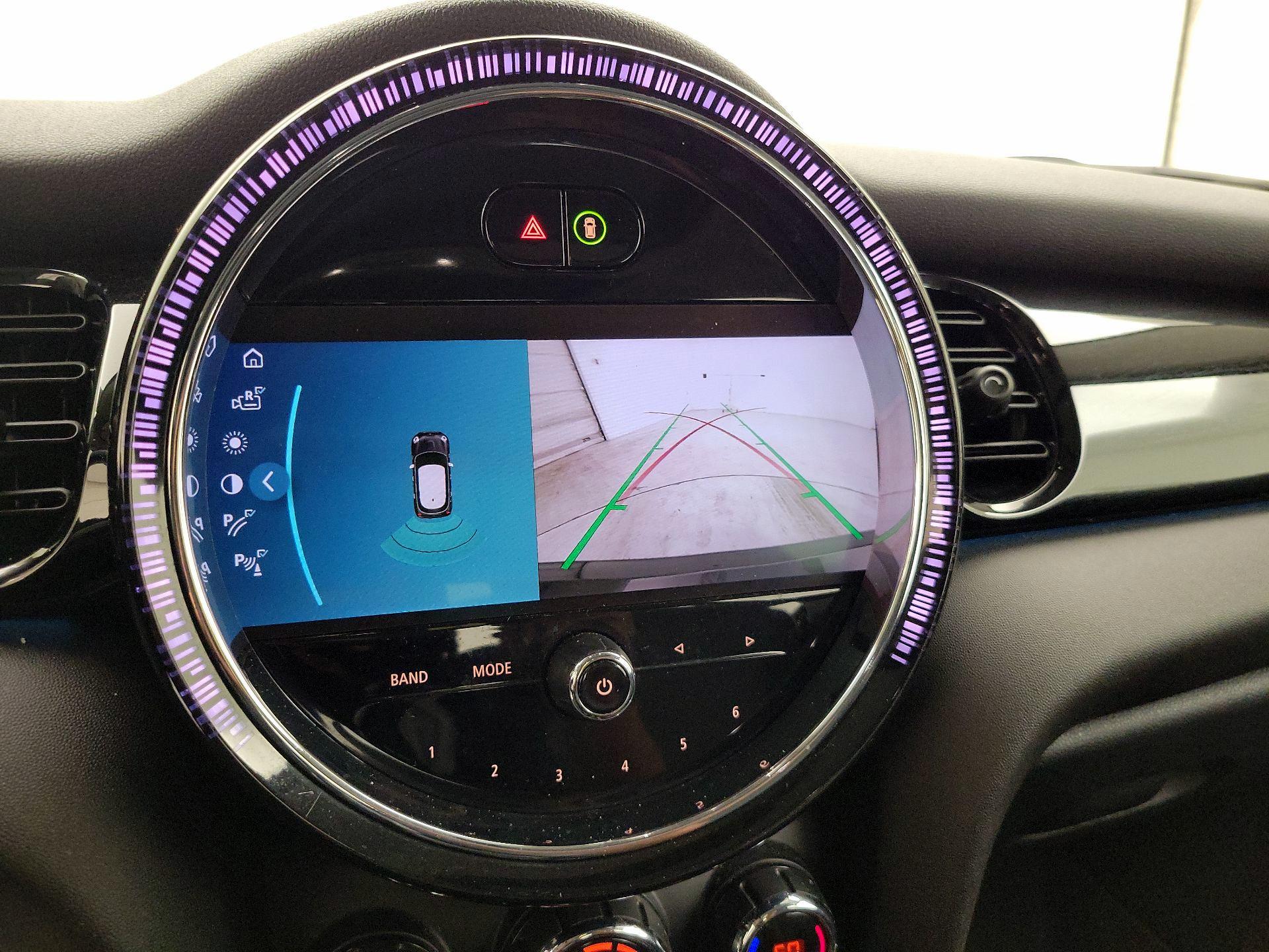 Thumbnail: 2022 MINI Cooper Hardtop - 14