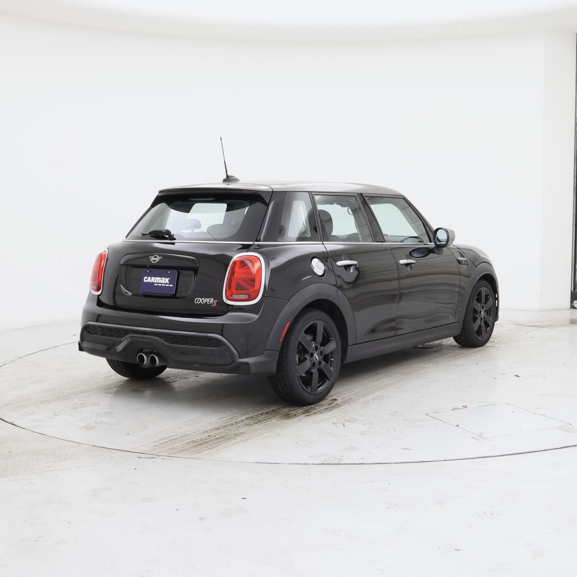 Thumbnail: 2022 MINI Cooper Hardtop - 8
