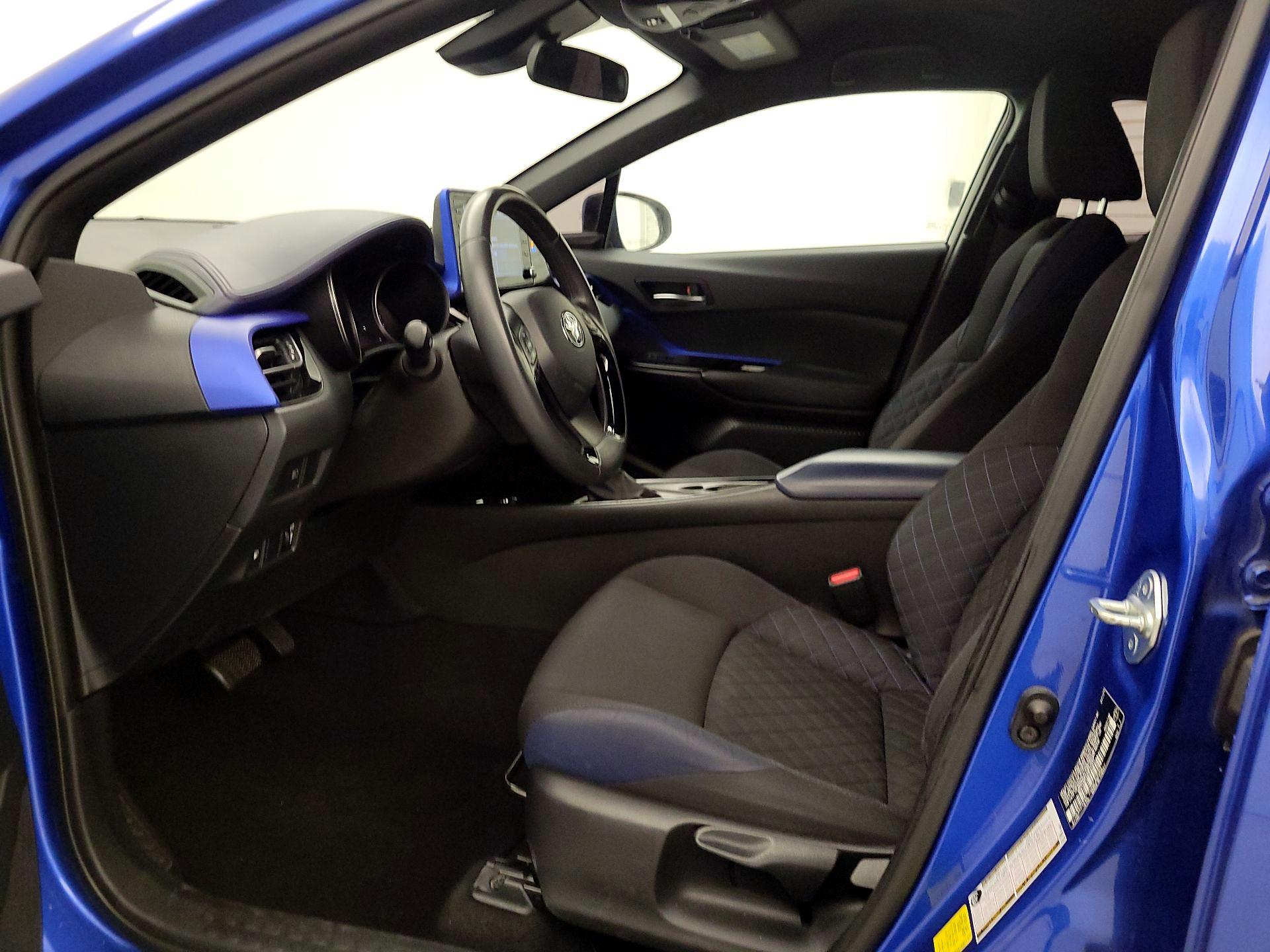 Thumbnail: 2021 Toyota C-HR - 11