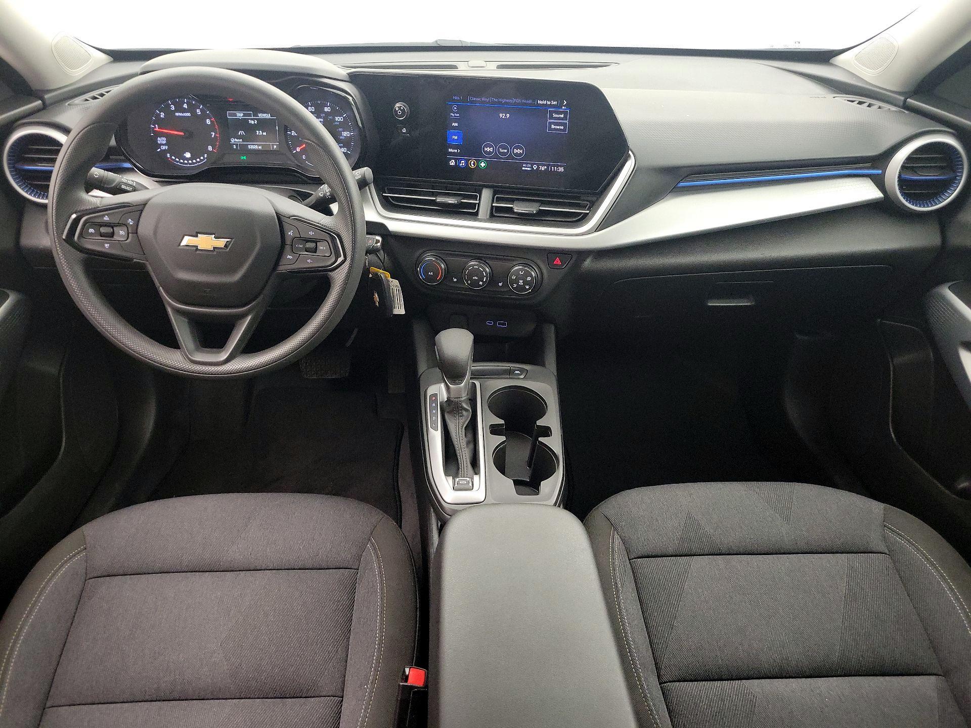 Thumbnail: 2025 Chevrolet Trax - 9