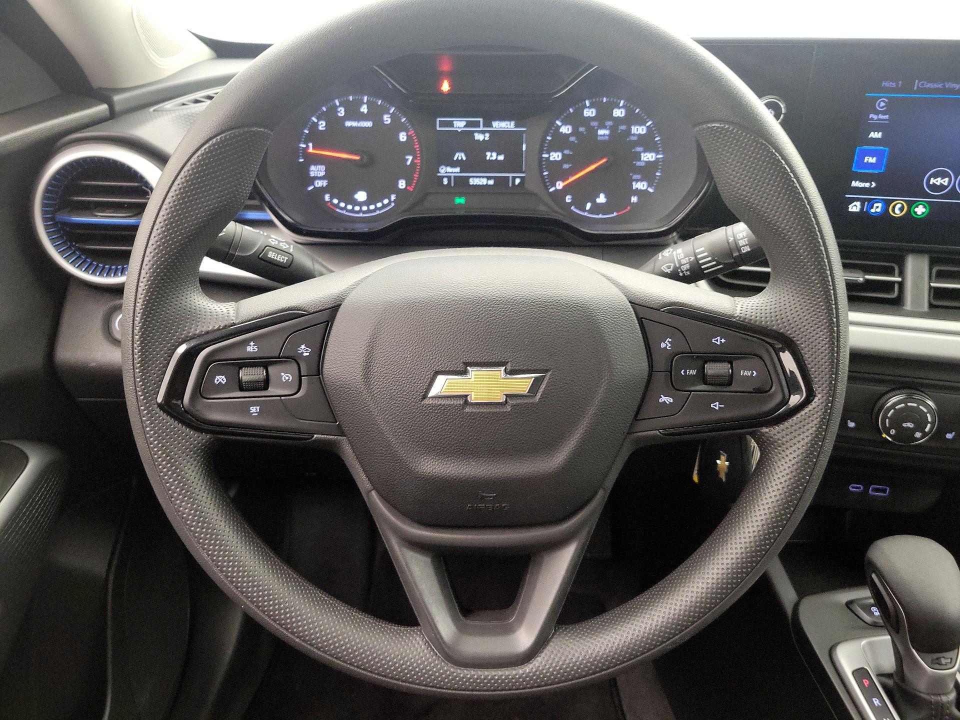 Thumbnail: 2025 Chevrolet Trax - 10