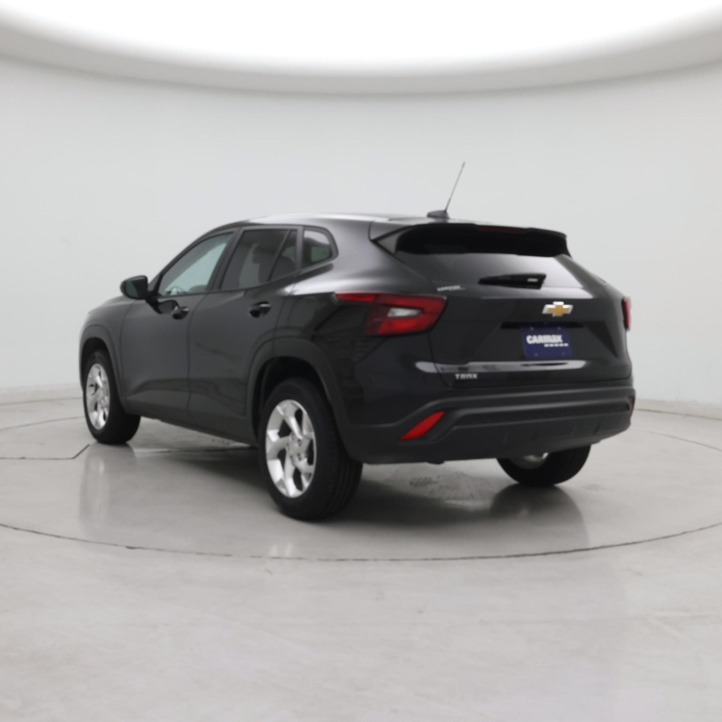 Thumbnail: 2025 Chevrolet Trax - 2