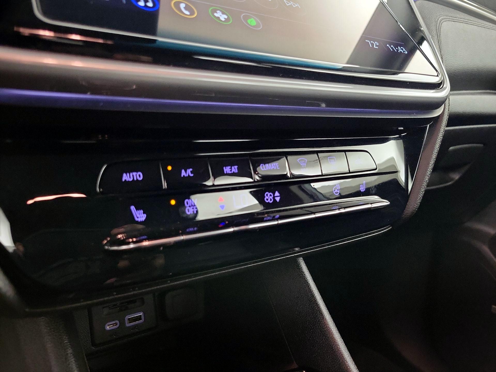 Thumbnail: 2023 Chevrolet Bolt EV - 16