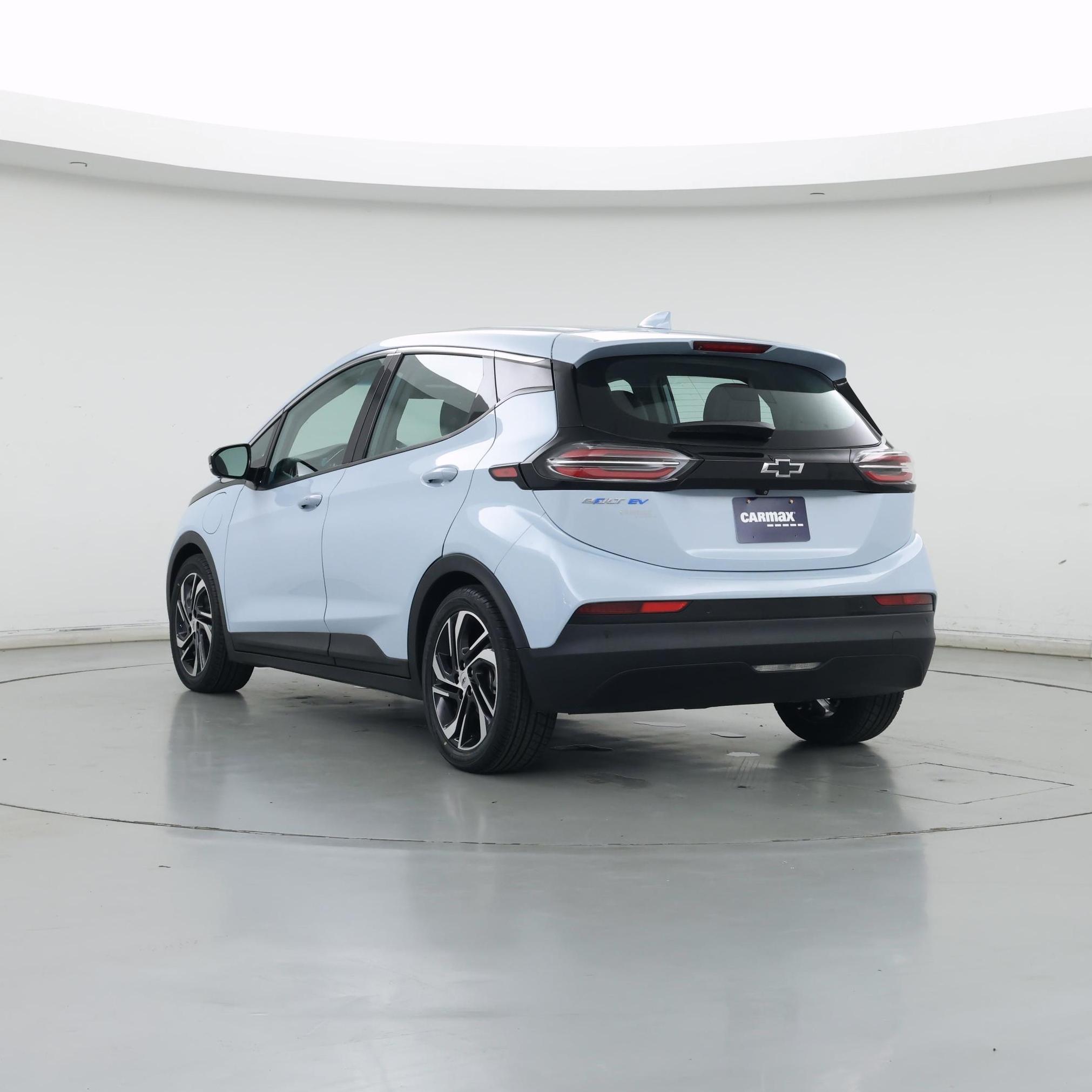 Thumbnail: 2023 Chevrolet Bolt EV - 2