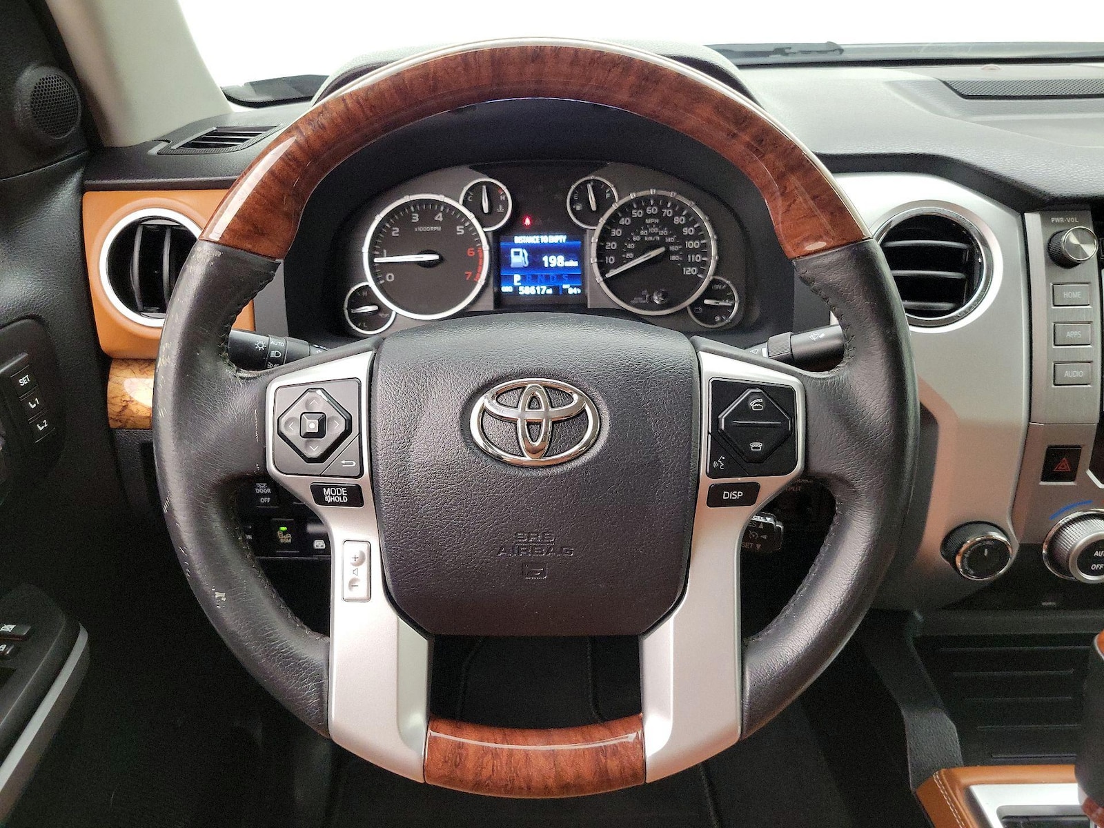 2016 Toyota Tundra Platinum - Photo 11