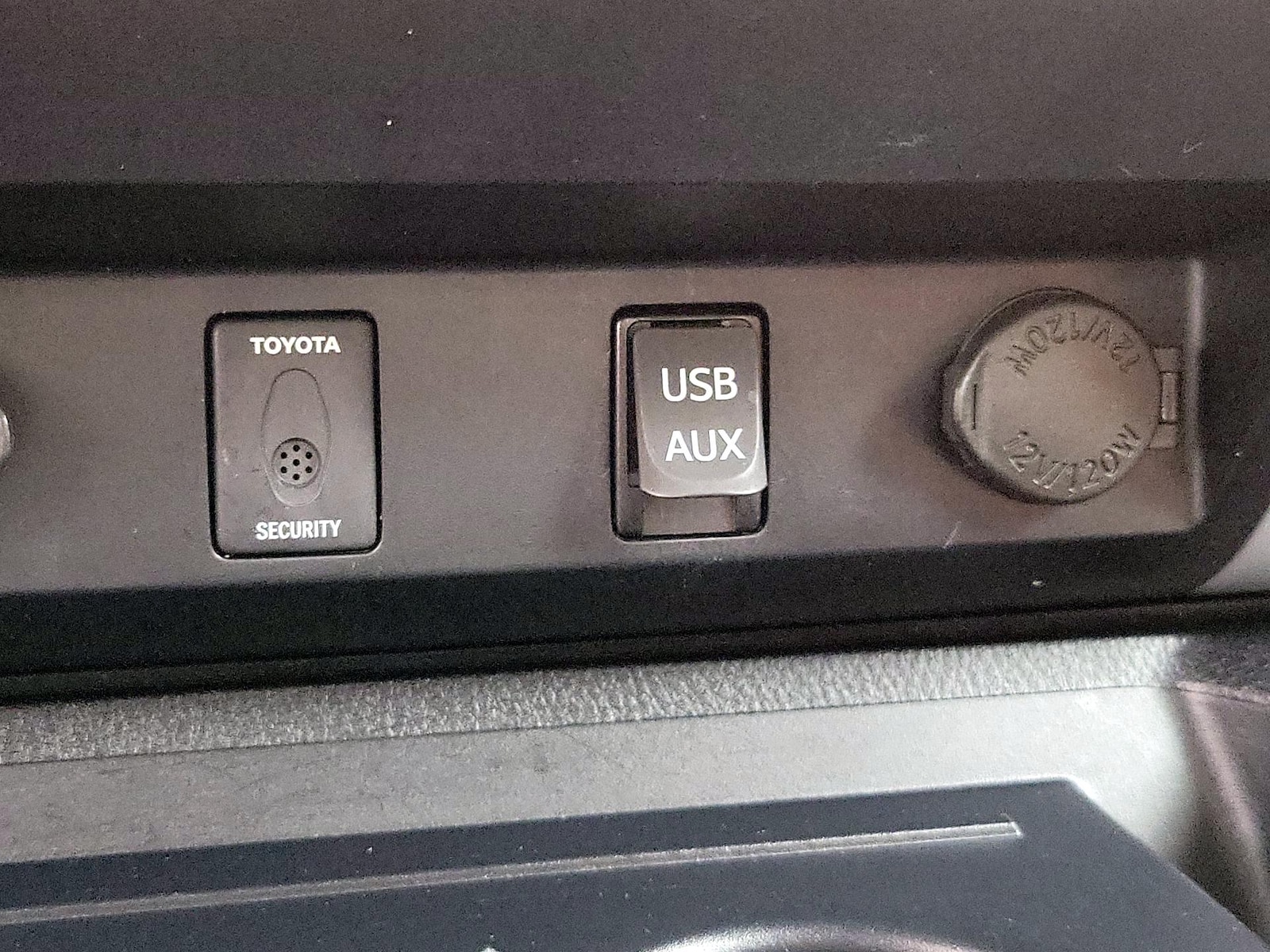 2016 Toyota Tundra Platinum - Photo 19
