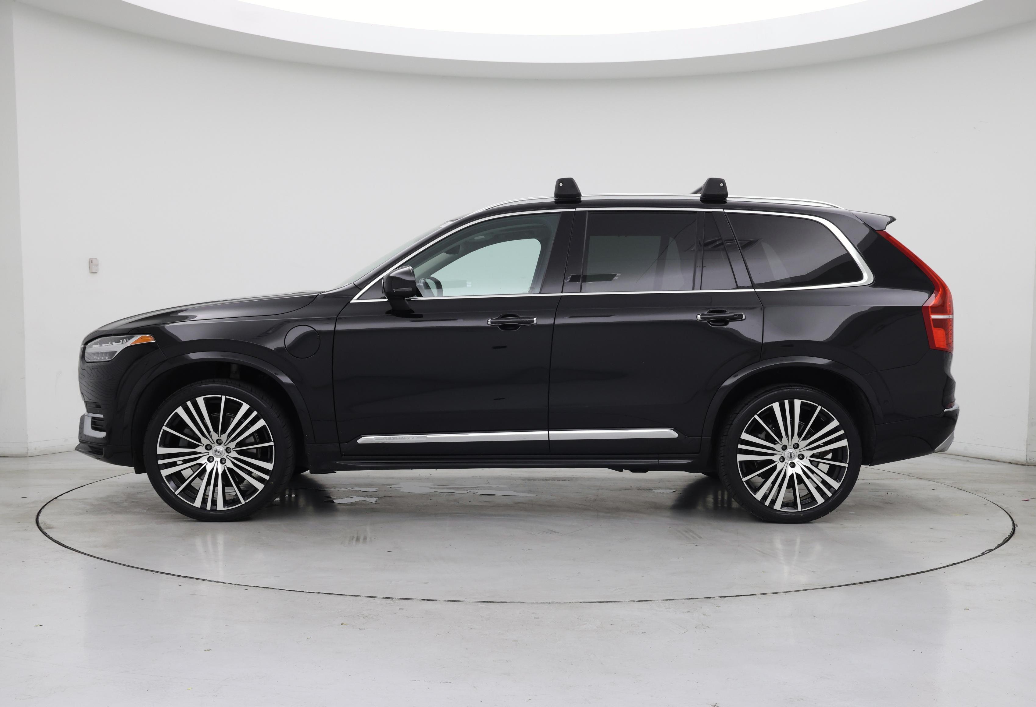 Thumbnail: 2021 Volvo XC90 - 3
