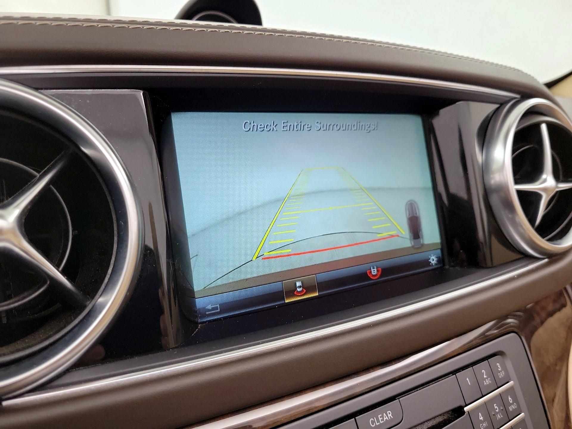 Thumbnail: 2017 Mercedes-Benz SL-Class - 15