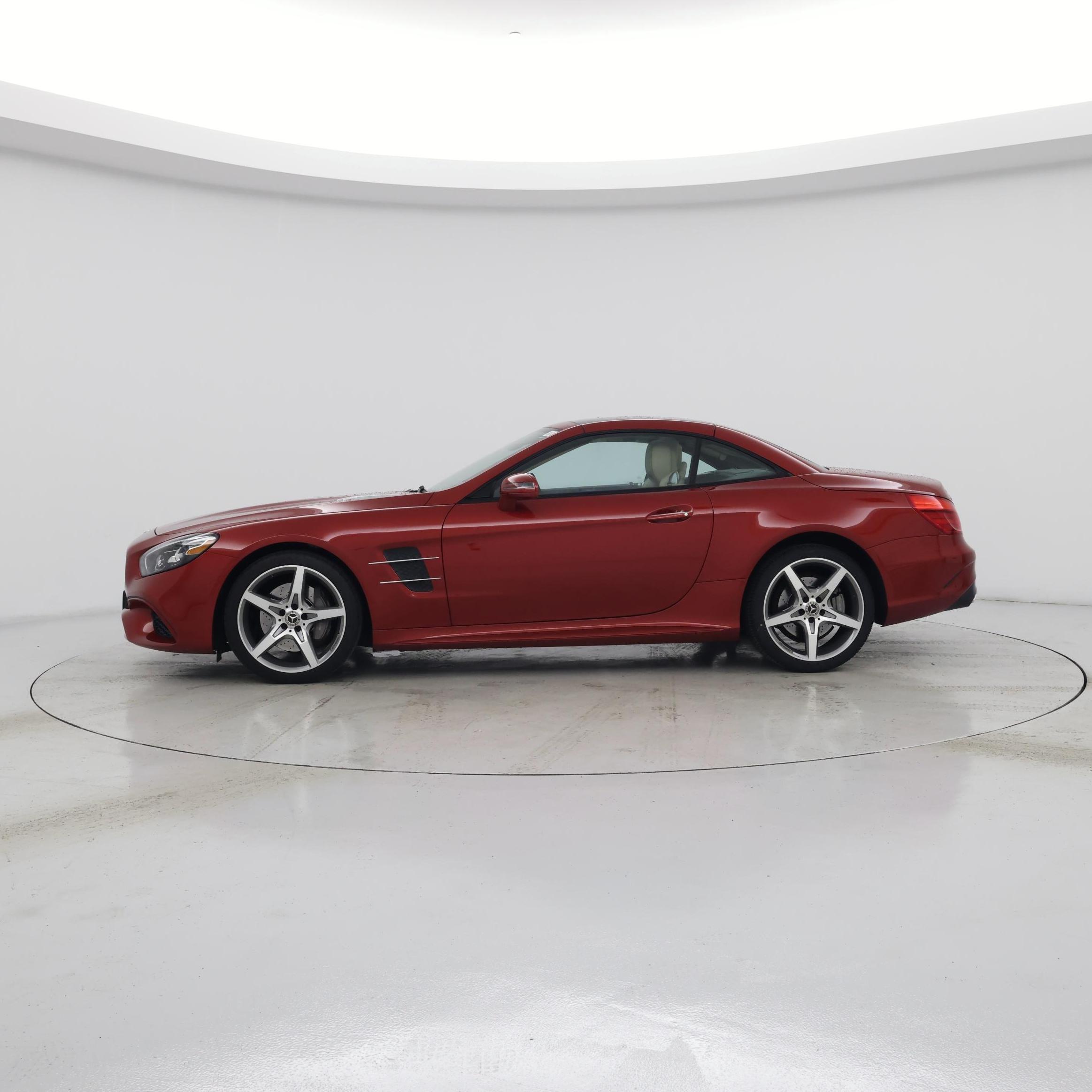 Thumbnail: 2017 Mercedes-Benz SL-Class - 3