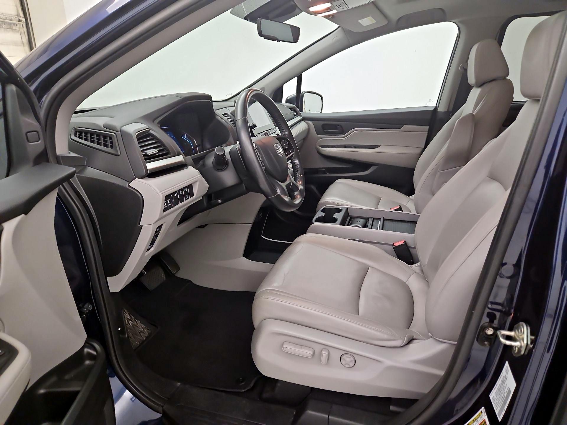 Thumbnail: 2019 Honda Odyssey - 11