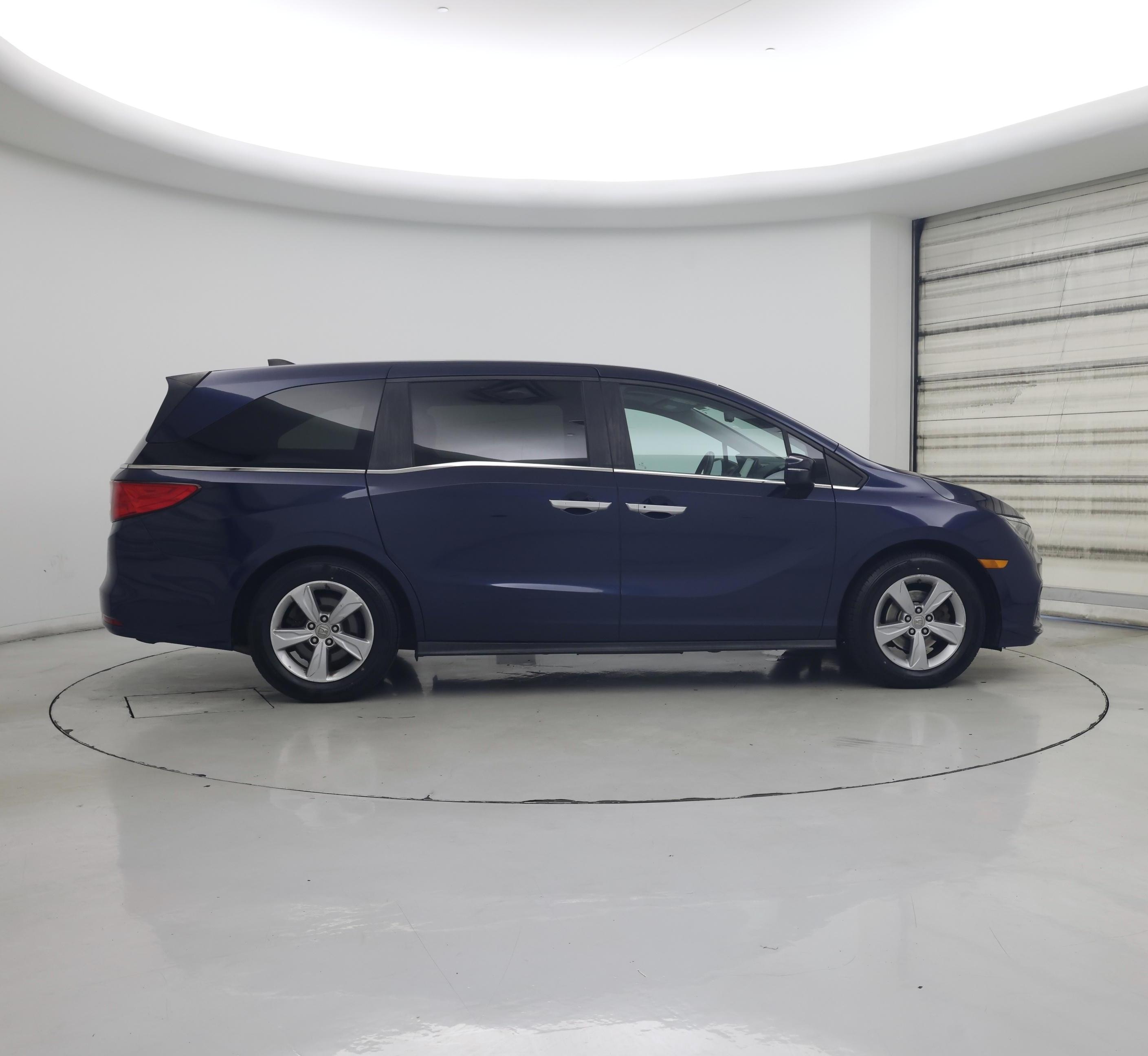 Thumbnail: 2019 Honda Odyssey - 7