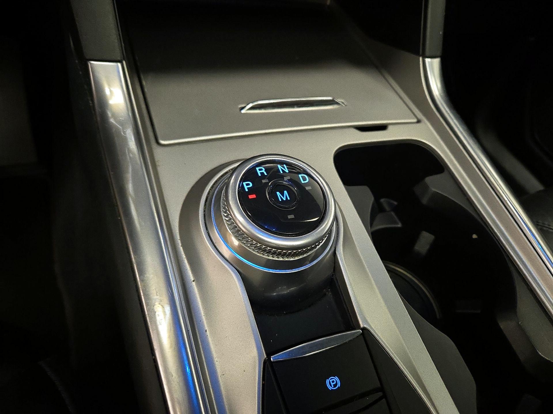 Thumbnail: 2020 Ford Explorer - 18
