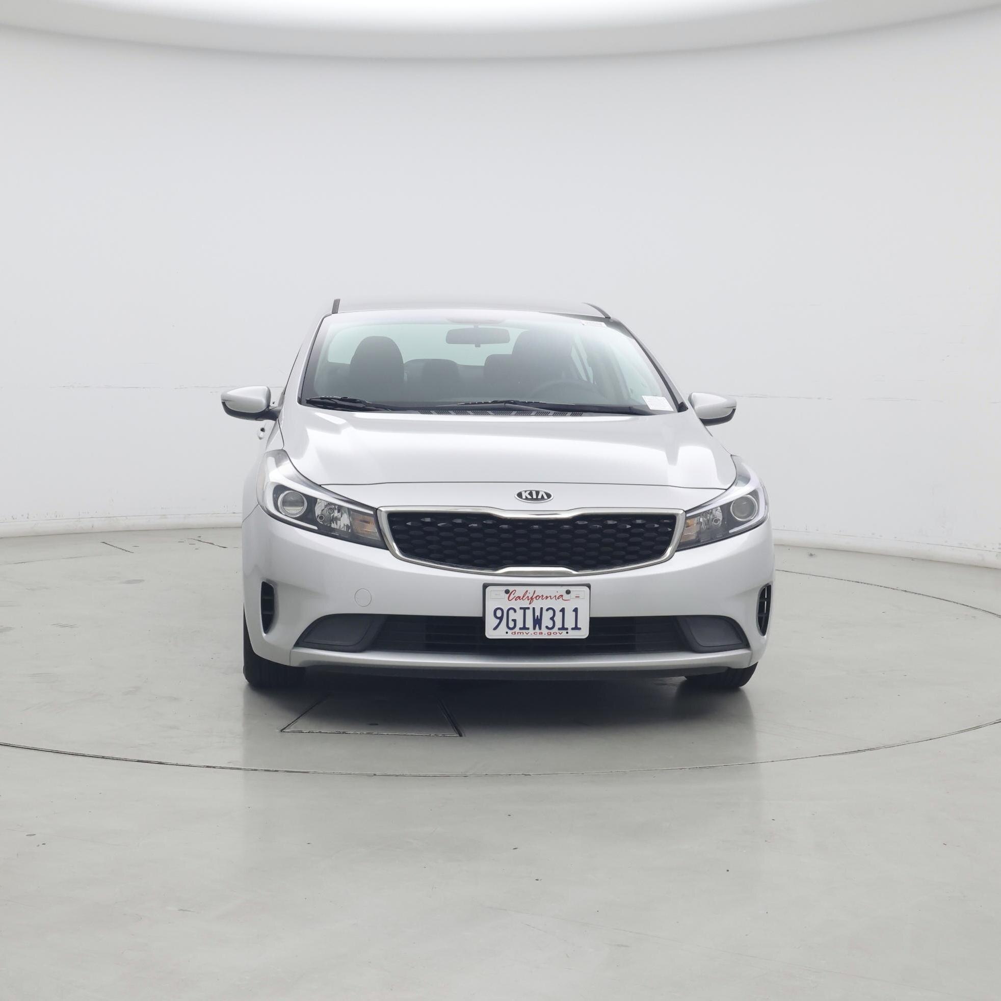 Thumbnail: 2017 Kia Forte - 5