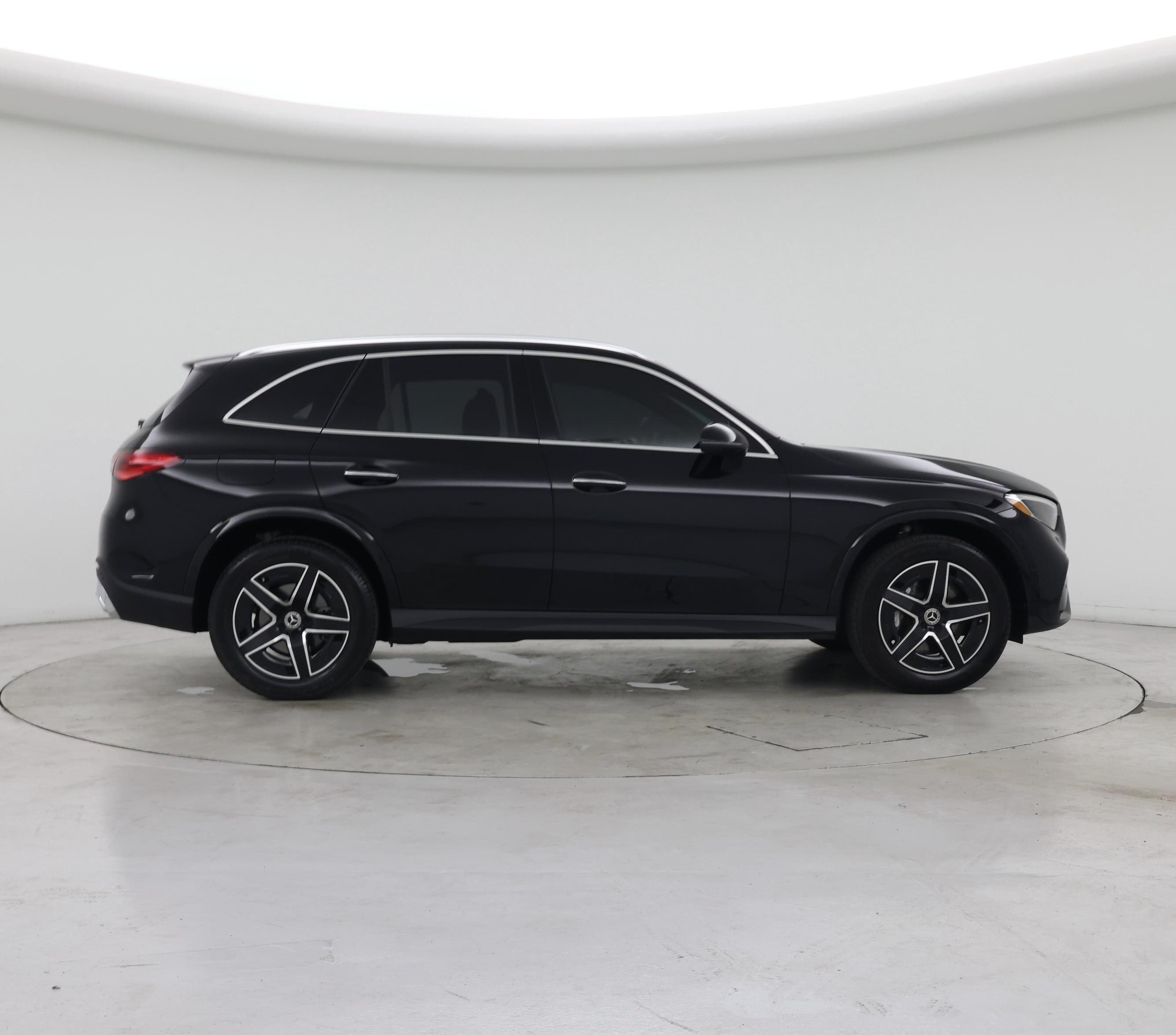 Thumbnail: 2026 Mercedes-Benz GLC - 7