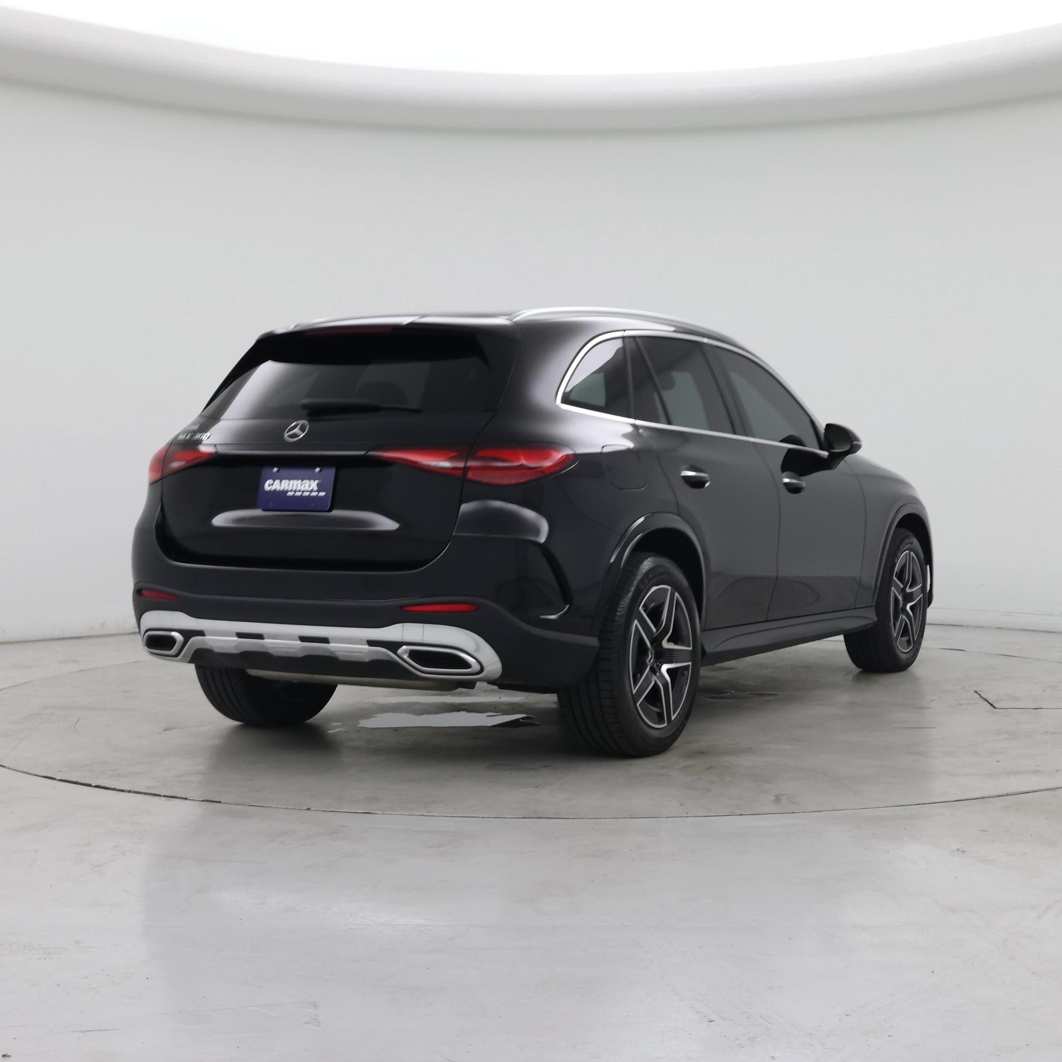 Thumbnail: 2026 Mercedes-Benz GLC - 8