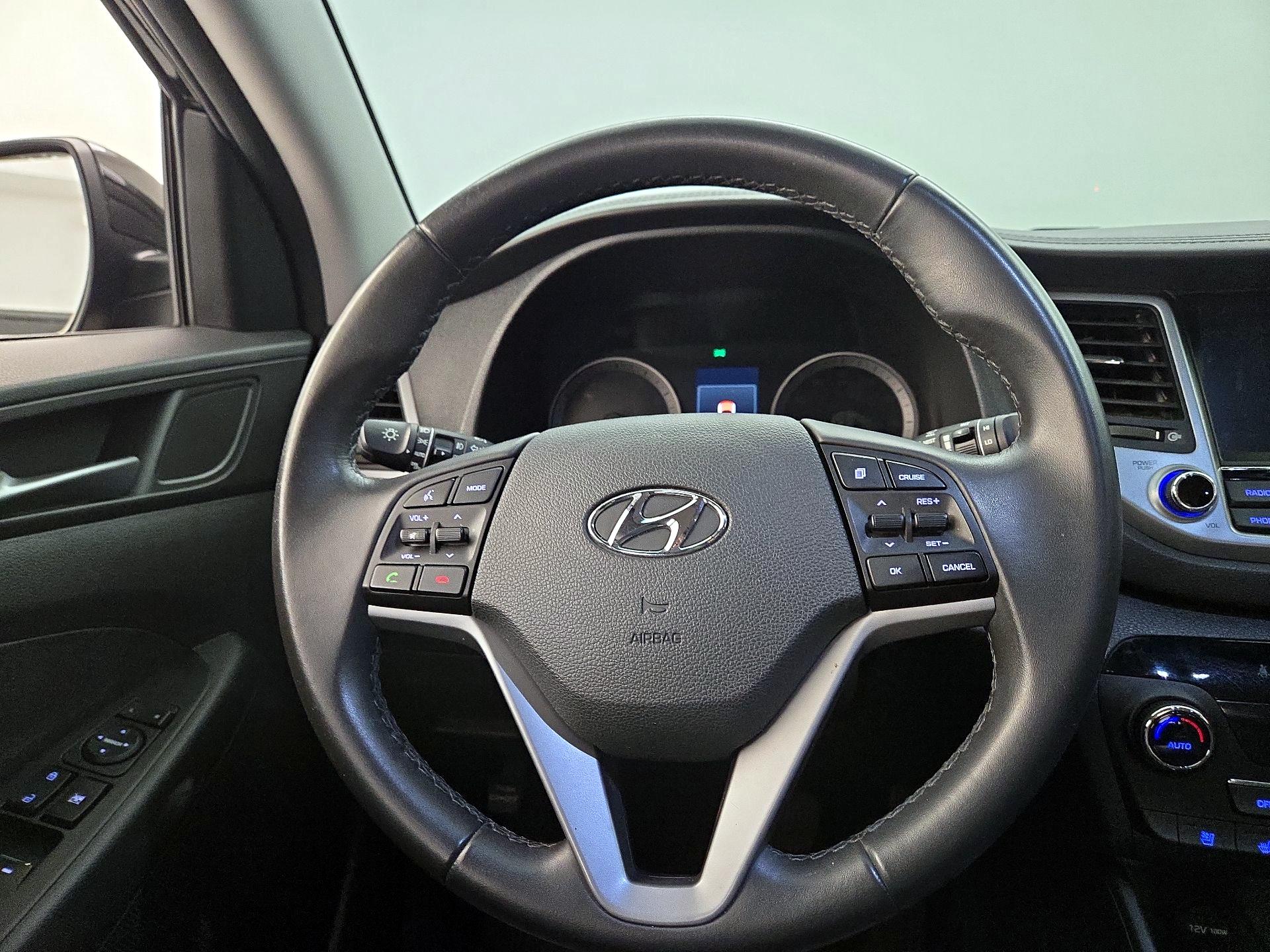 Thumbnail: 2017 Hyundai Tucson - 10