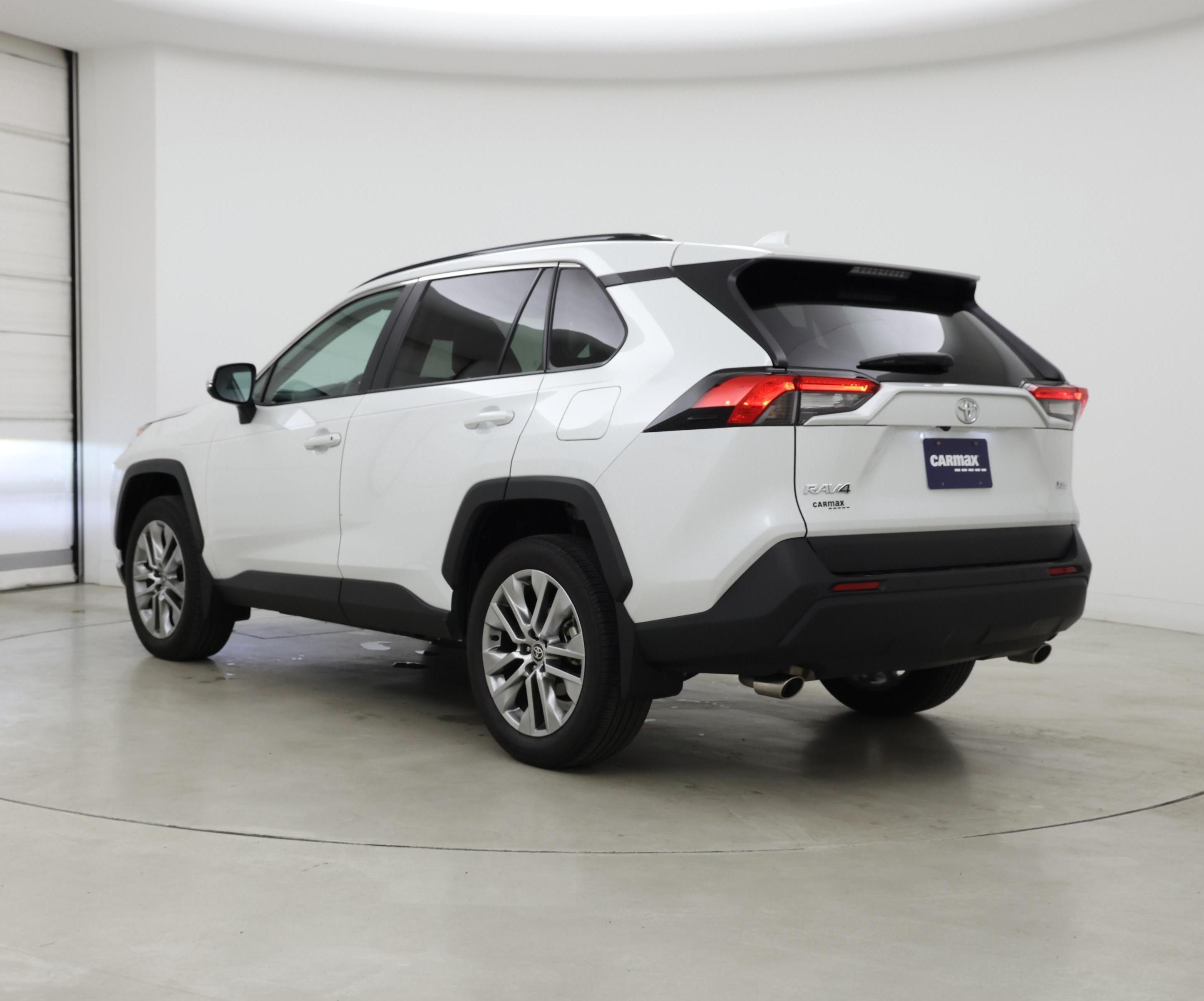 Thumbnail: 2025 Toyota RAV4 - 2