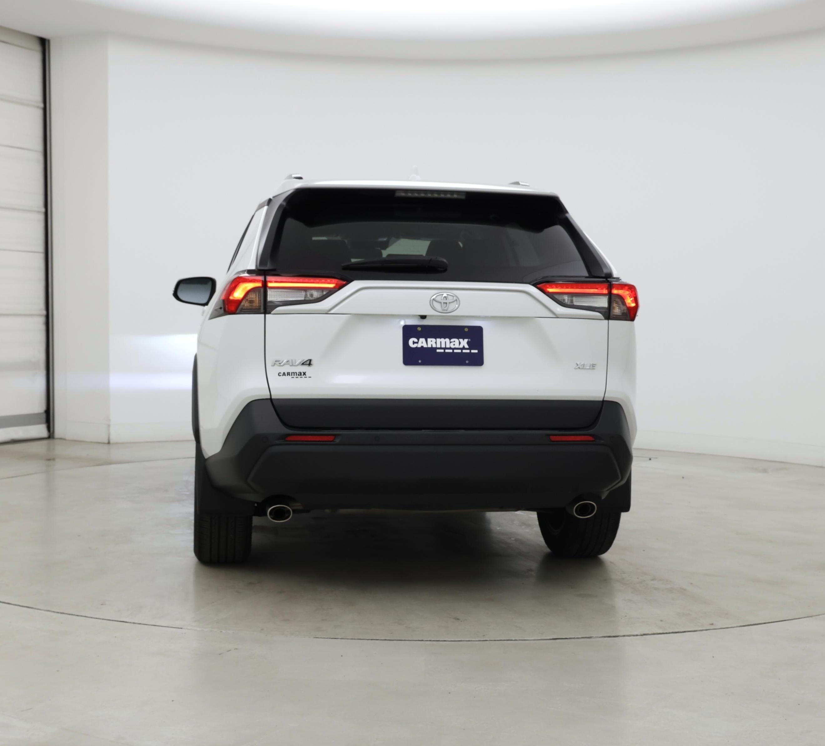 Thumbnail: 2025 Toyota RAV4 - 6