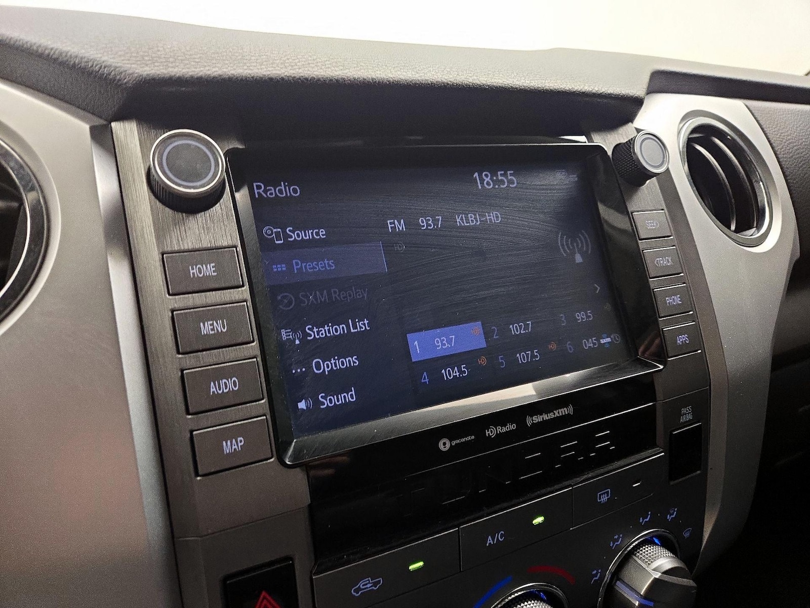 2021 Toyota Tundra SR5 - Photo 16