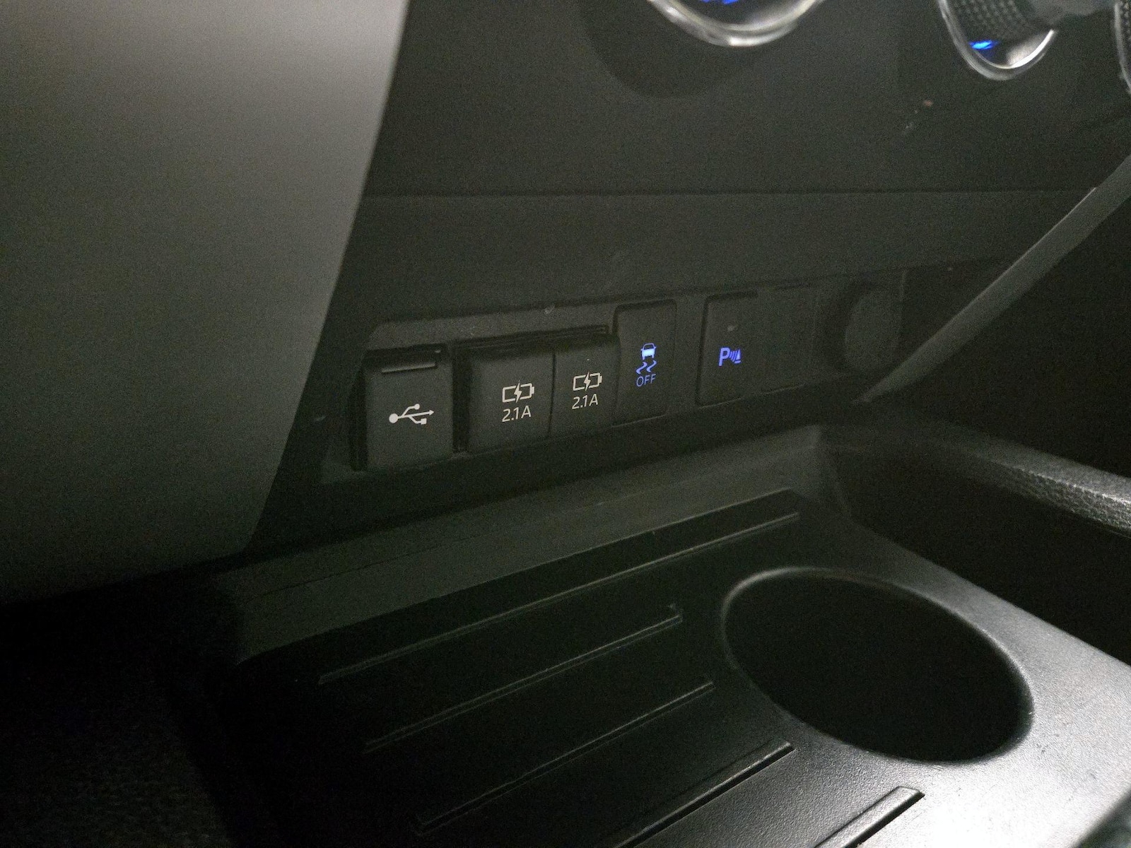 2021 Toyota Tundra SR5 - Photo 19