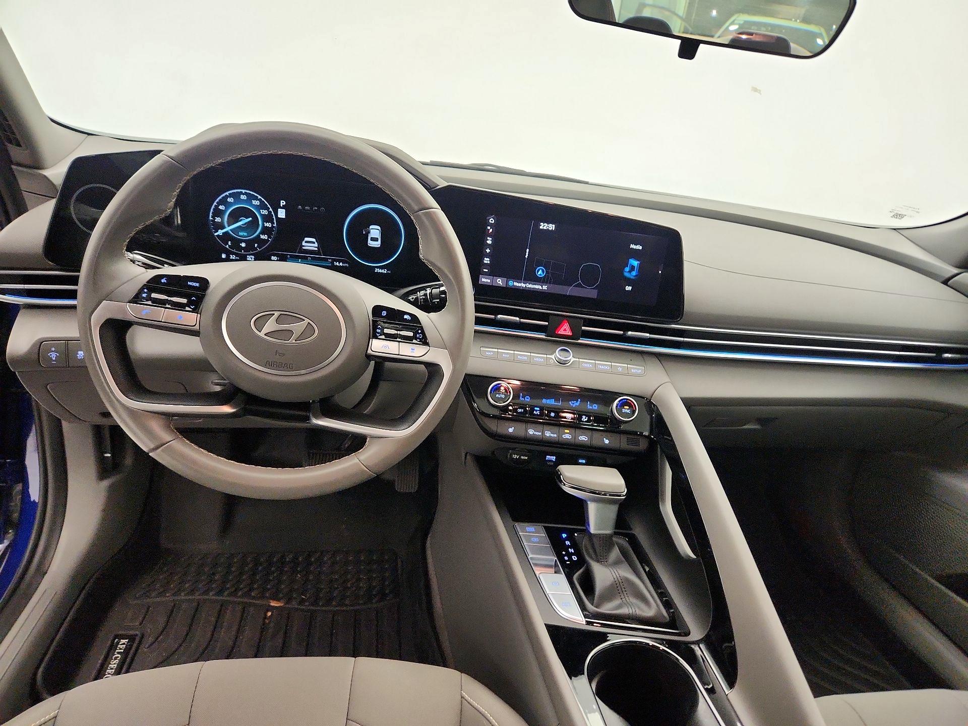 Thumbnail: 2024 Hyundai Elantra - 9