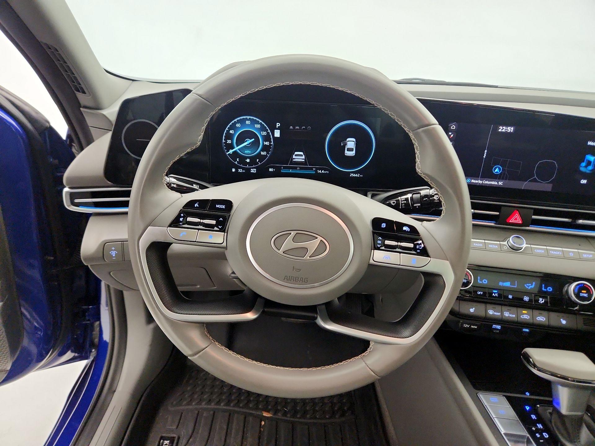 Thumbnail: 2024 Hyundai Elantra - 10