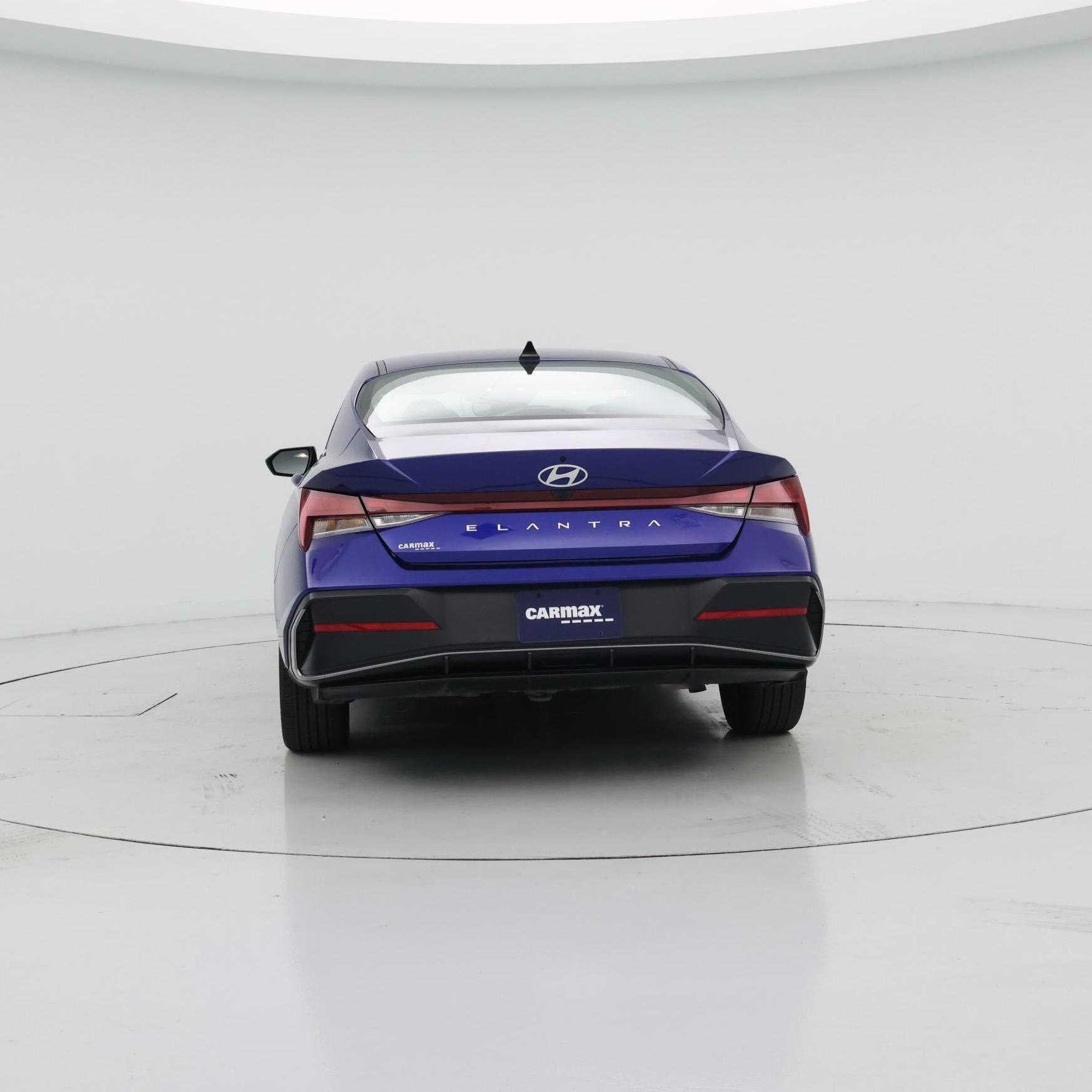 Thumbnail: 2024 Hyundai Elantra - 6